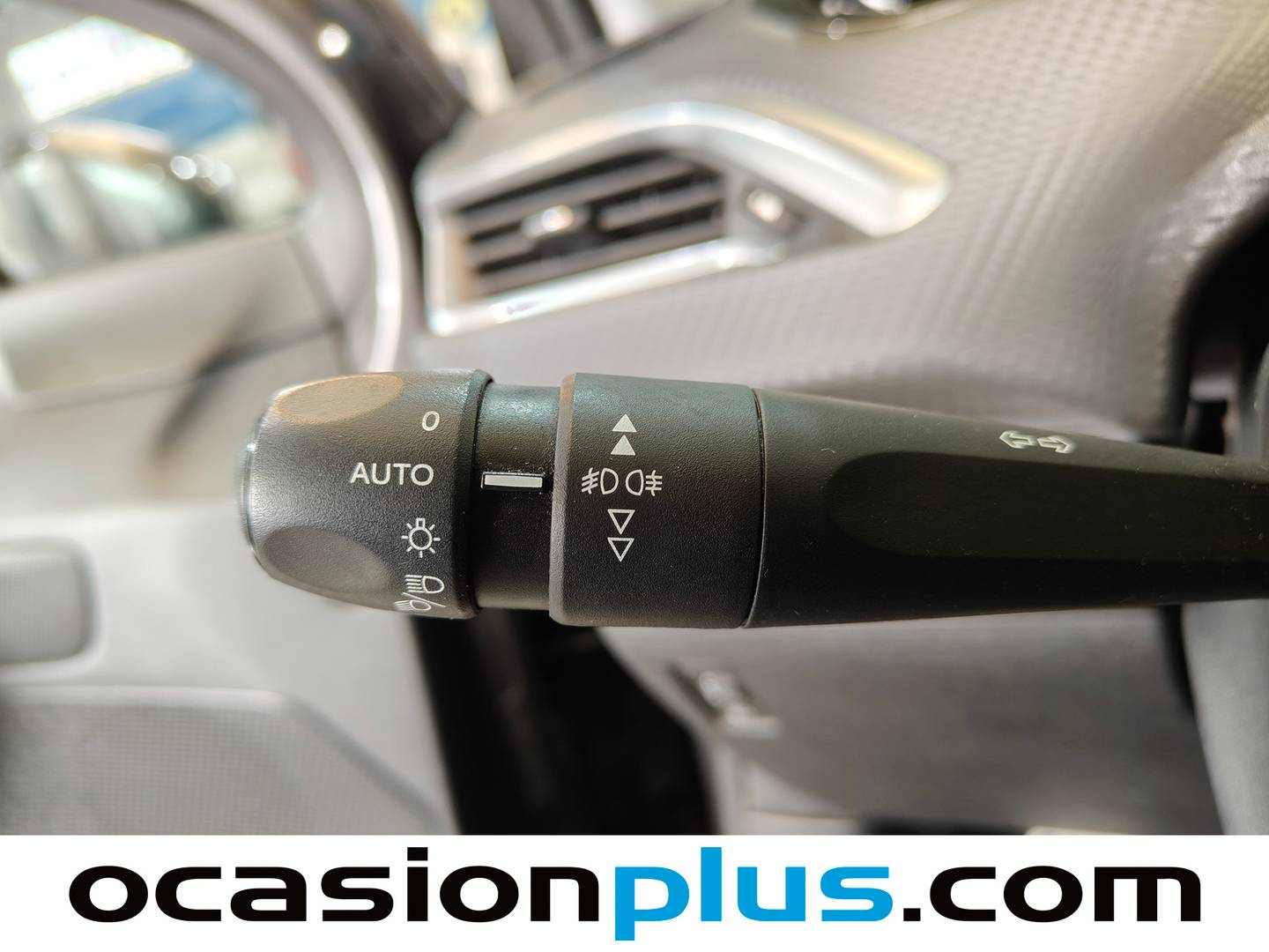 Acabados Peugeot 2008 Peugeot 2008 PureTech 110 S&S Active (110 CV)