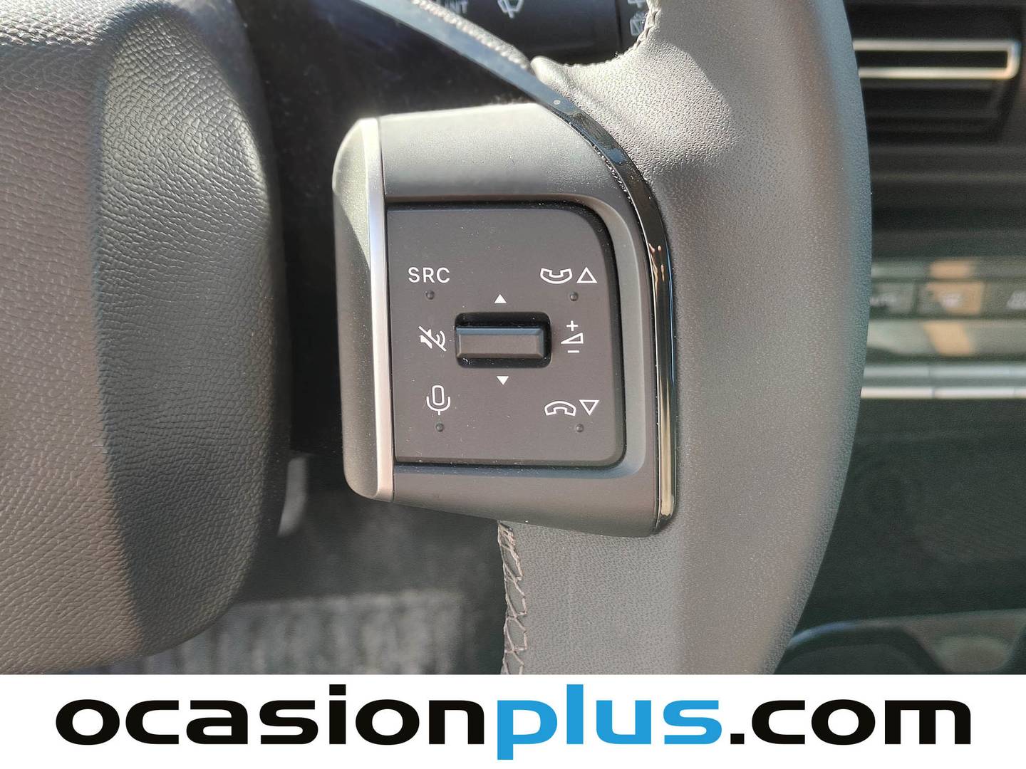 Paquetes del Citroën C3 Aircross Citroën C3 Aircross Hybrid 145 Plus e-DCS6 (145 CV)