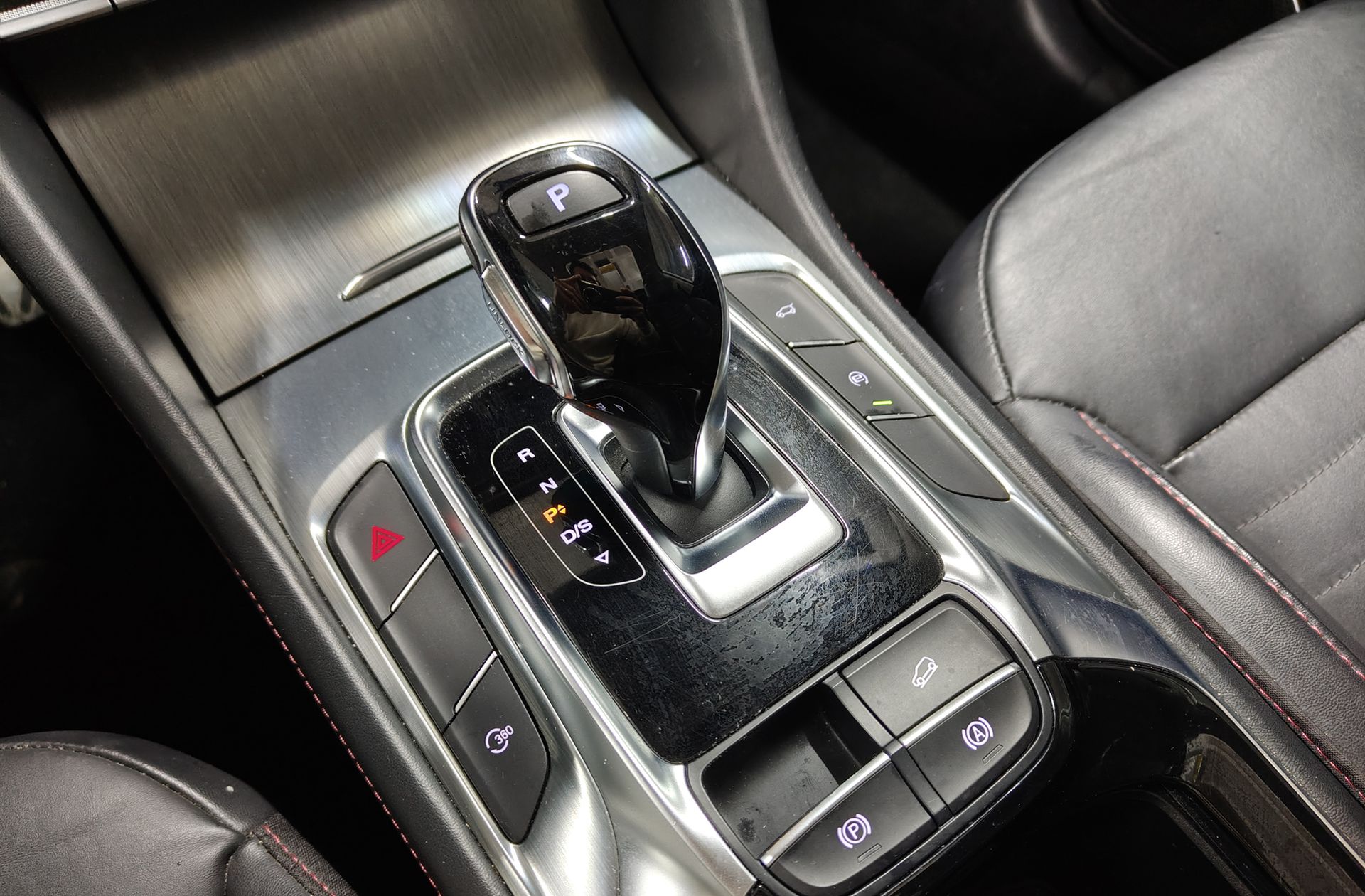 MG HS 1.5 Turbo GDI Luxury DCT - foto 5