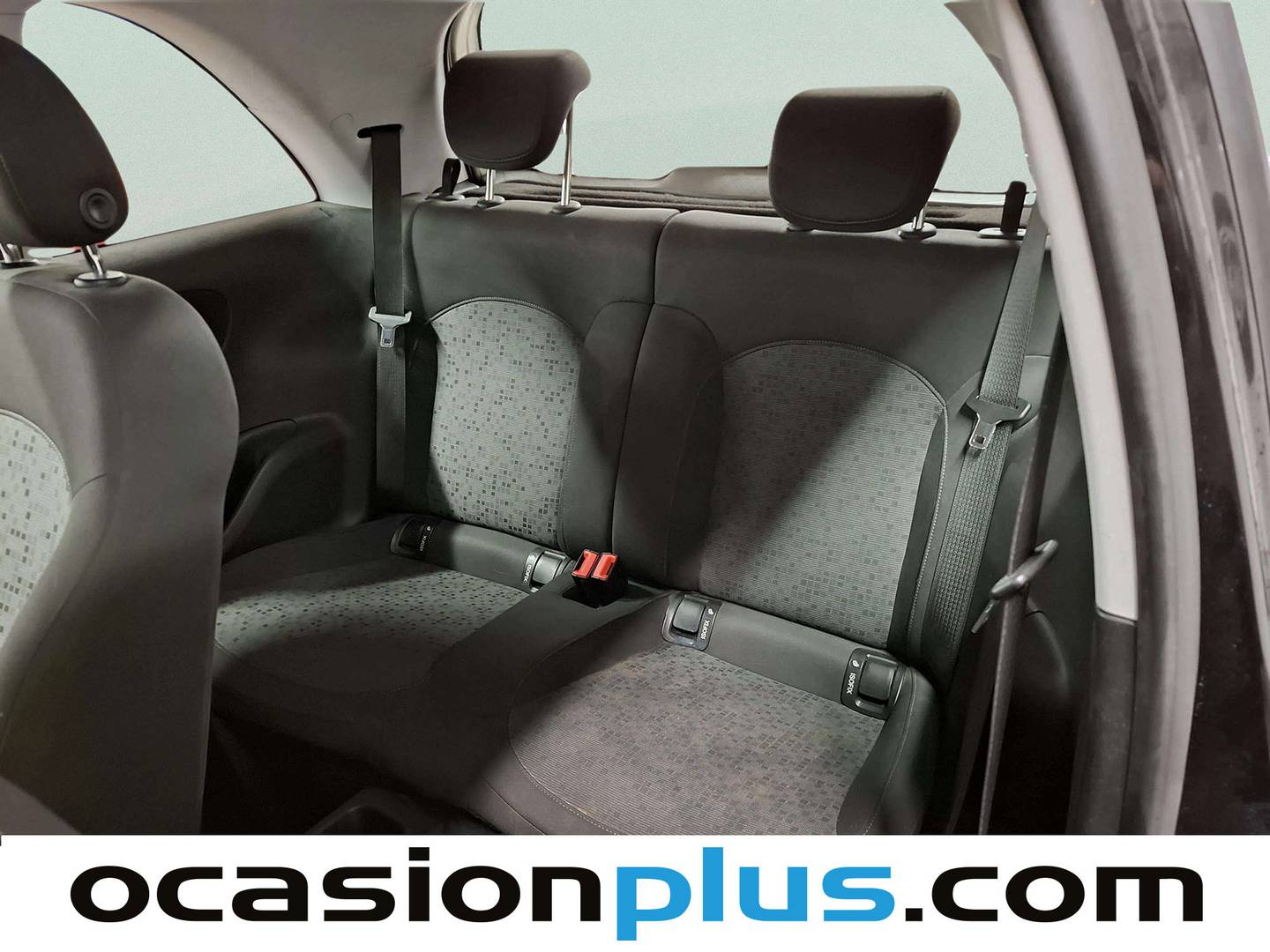 Foto Opel Adam Opel Adam 1.4 XER S&S Glam (100 CV)