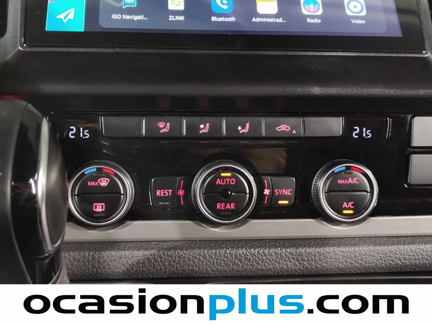 Foto Volkswagen Multivan Volkswagen Multivan Outdoor Corto 2.0 TDI BMT(150 CV) DSG 7 Plazas