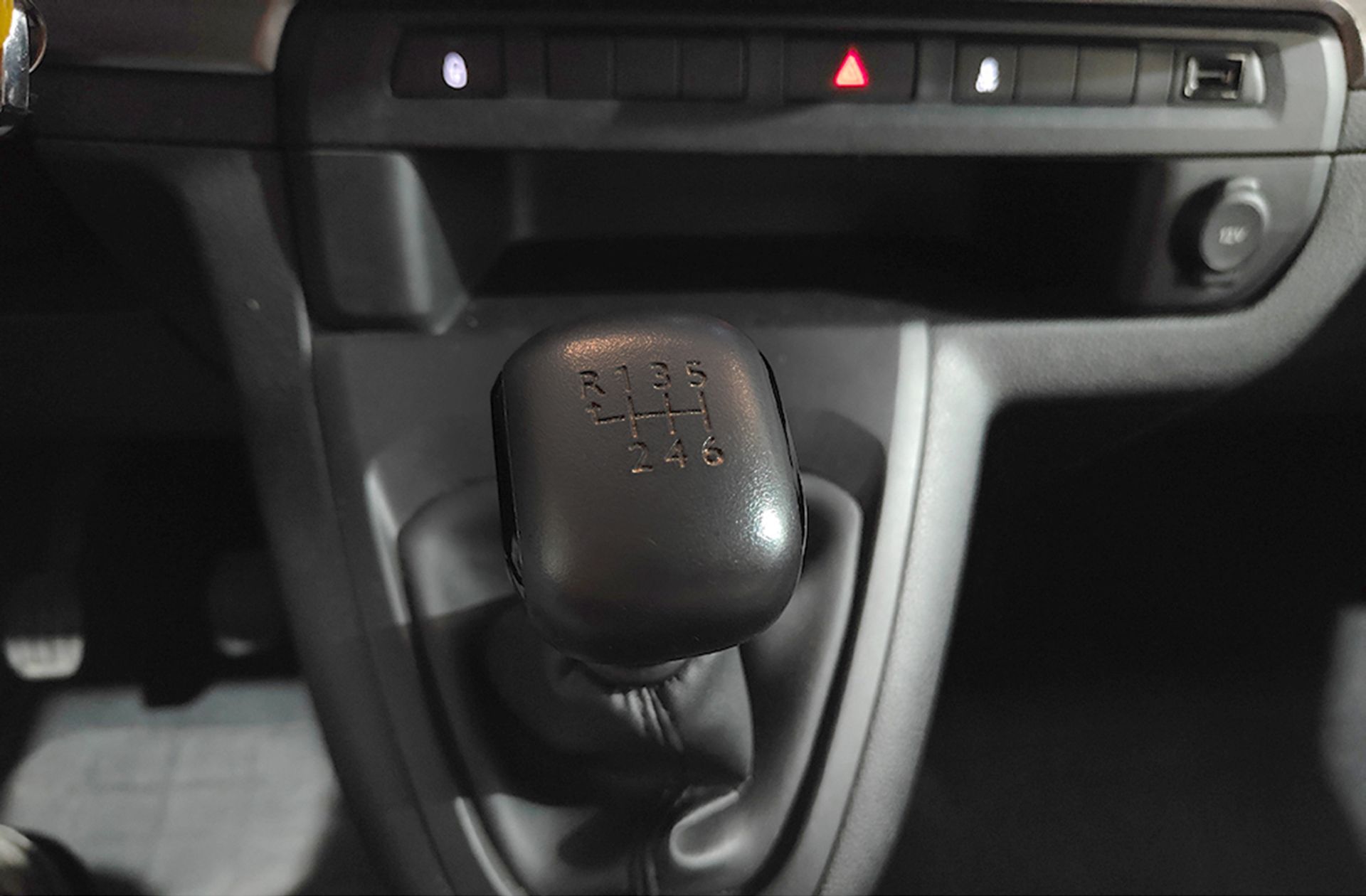 Citroën SpaceTourer BlueHDi 150 Feel Talla M - foto 5