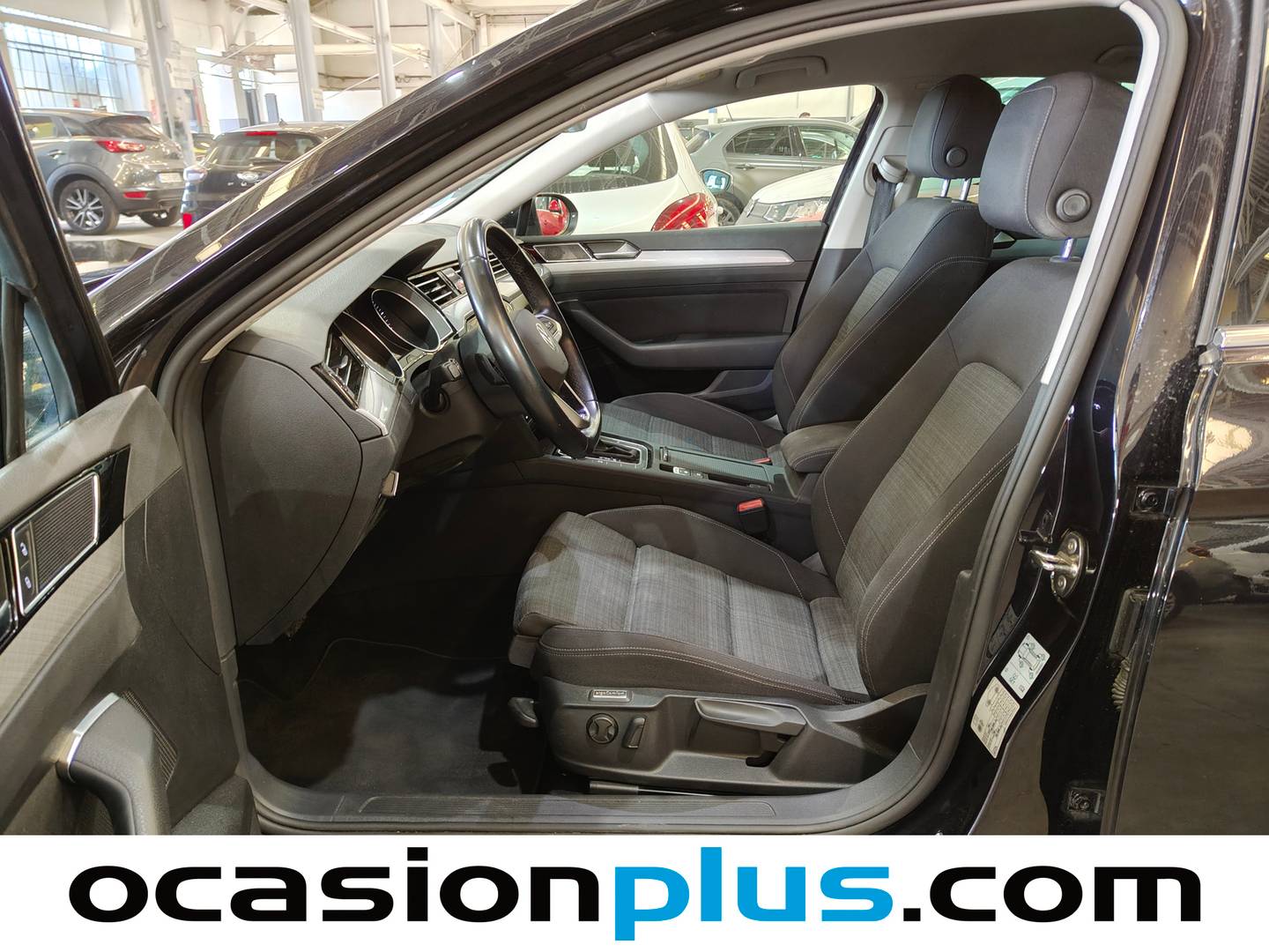 Foto asientos delanteros Volkswagen Passat Volkswagen Passat Executive 1.5 TSI (150 CV) DSG