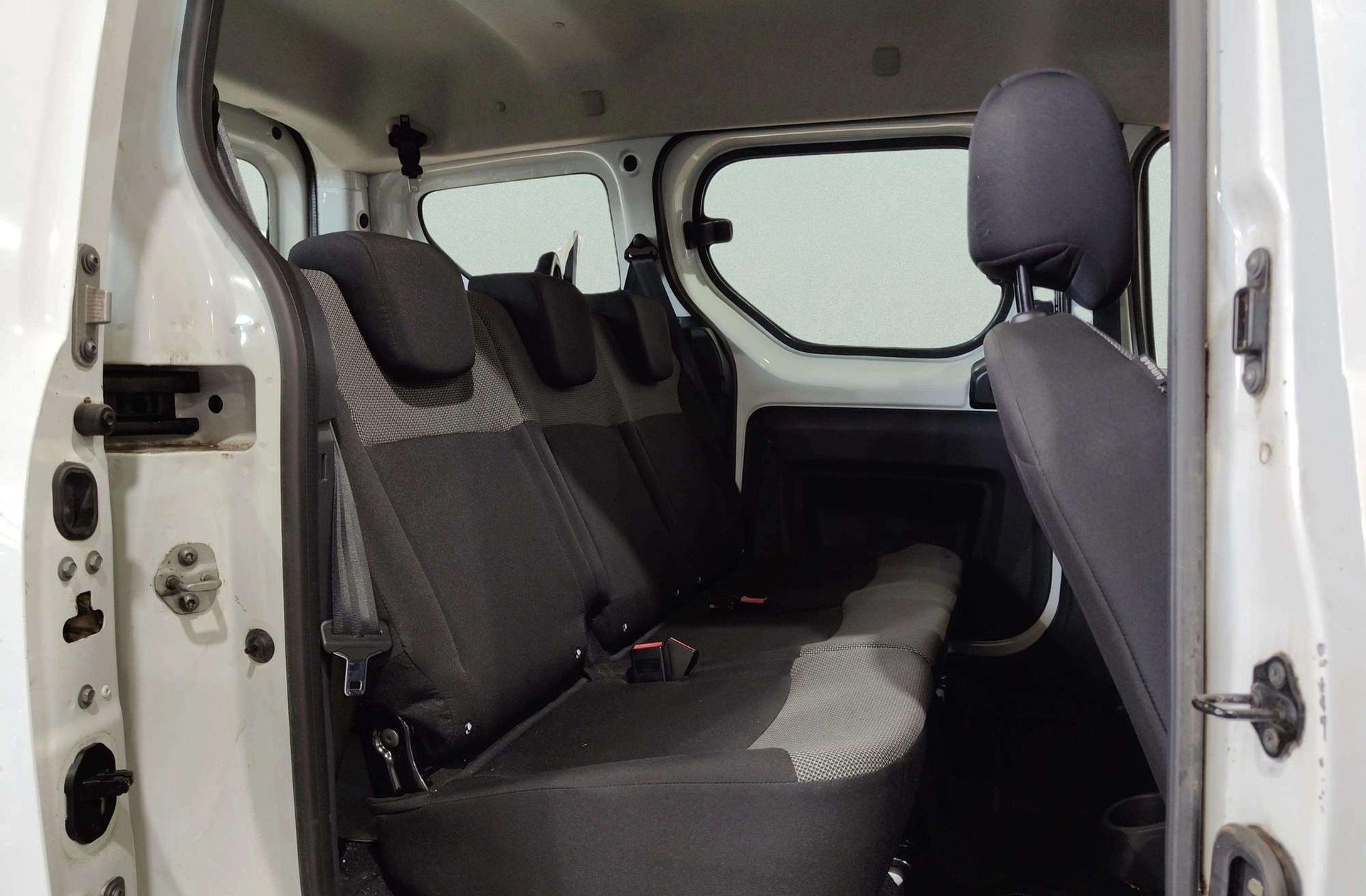 Dacia Dokker Essential 1.6 ECO-G - foto 13