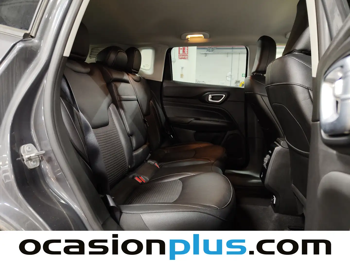 Foto Jeep Compass Jeep Compass 1.3 Gse Night Eagle FWD MT (130 CV)