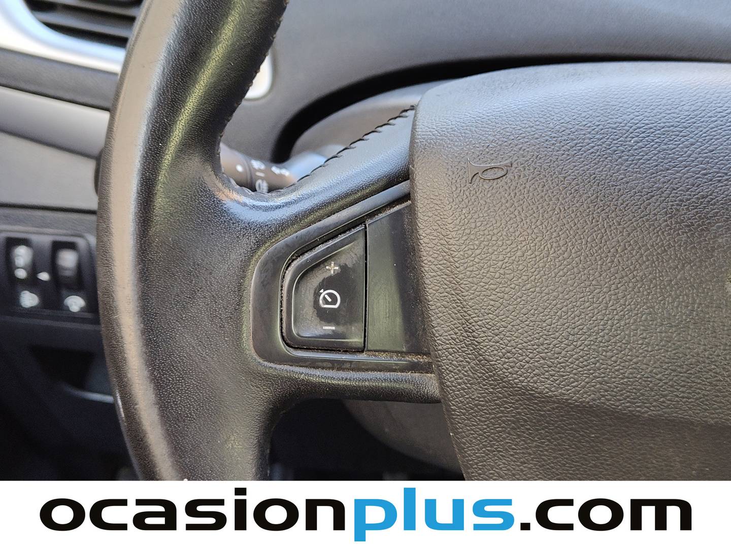 Foto Renault Scénic Renault Scenic 1.6 dCi Energy Limited (130 CV)