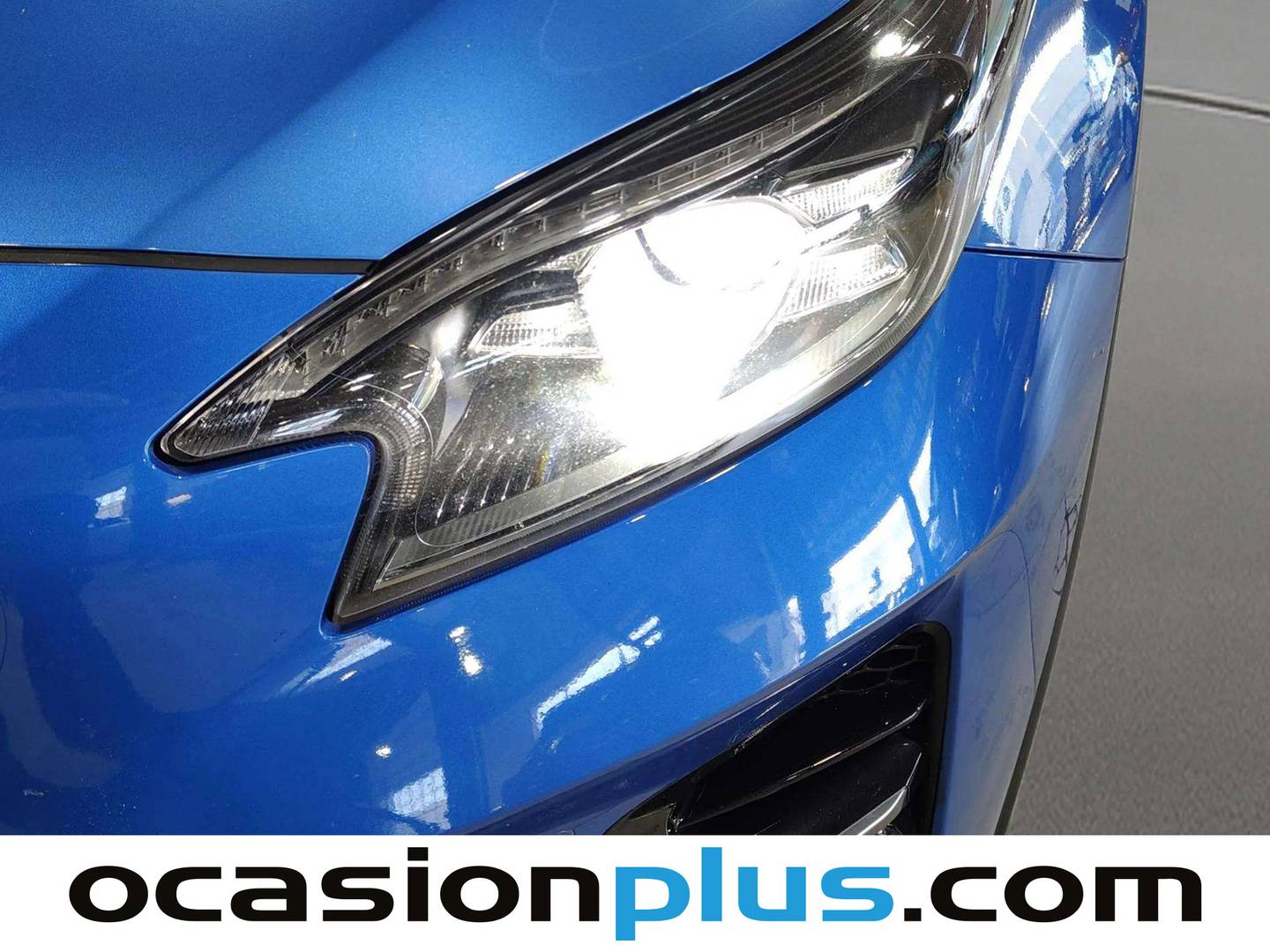 Acabados KIA XCeed KIA XCeed 1.6 CRDi Emotion (136 CV)
