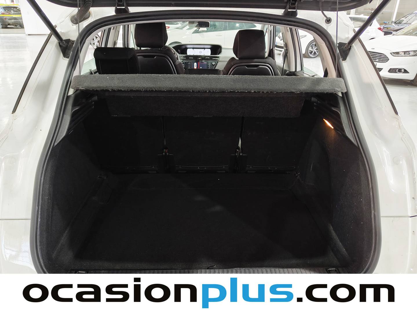 Fotos maletero Citroën C4 Spacetourer Citroën C4 Spacetourer BlueHDi 130 S&S Live (130 CV)