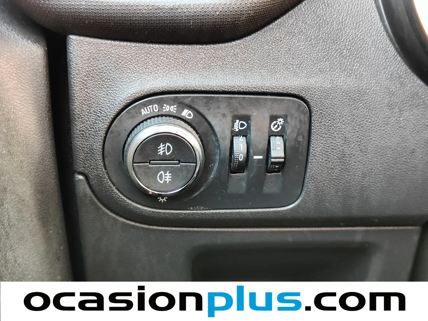 Foto Opel Crossland X Opel Crossland X 1.6 Turbo Excellence (99 CV)