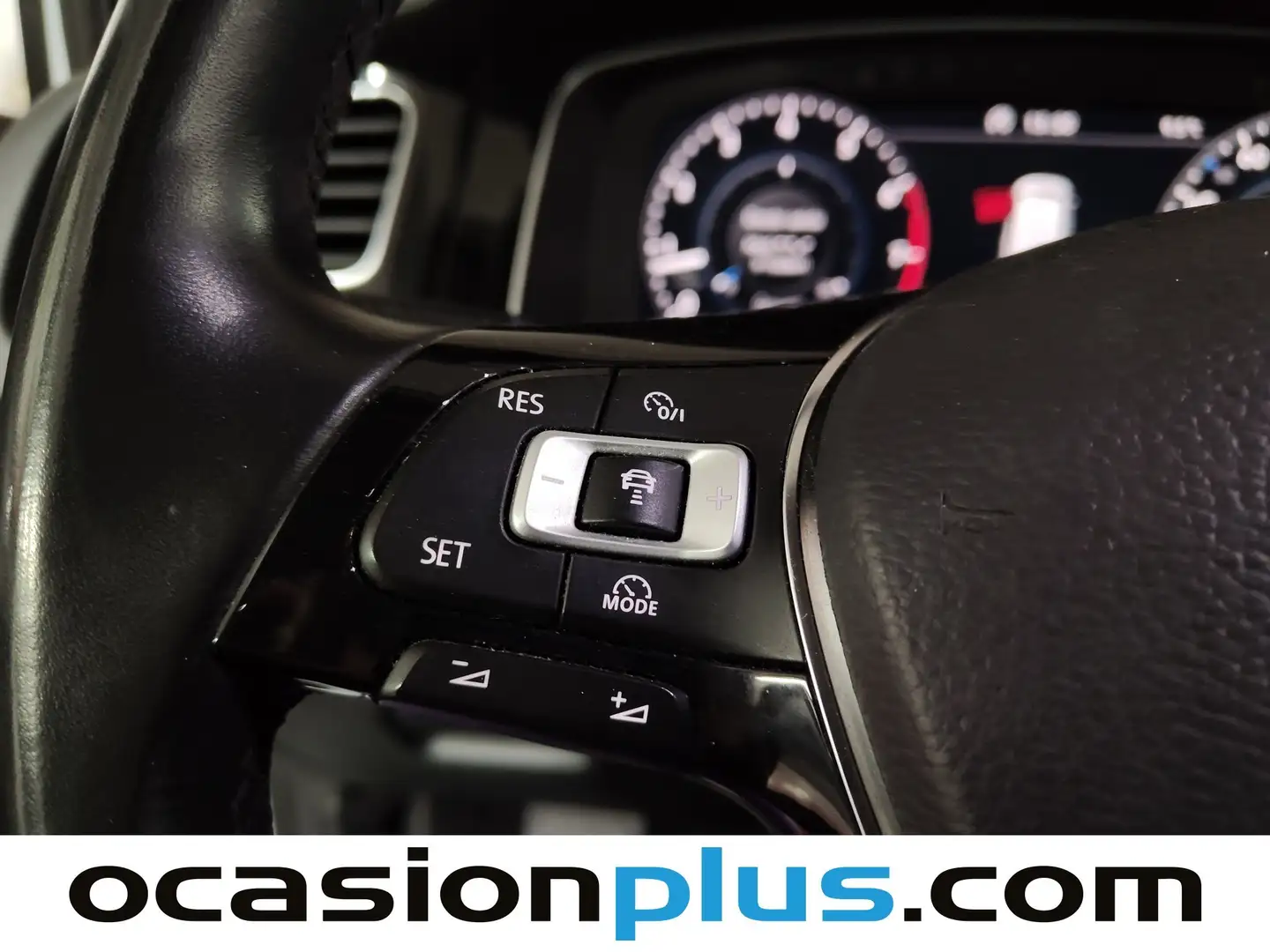 Foto Volkswagen Golf Volkswagen Golf Variant Variant Sport 1.5 TSI EVO (150 CV) DSG Pack R-LINE