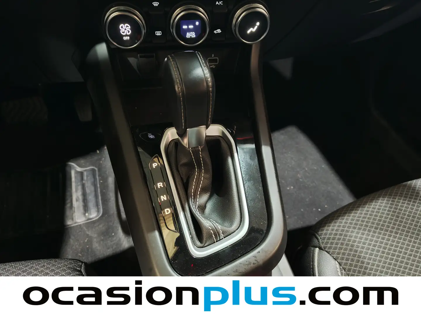 Foto Renault Arkana Renault Arkana Techno TCe 140 Mild hybrid EDC (140 CV)