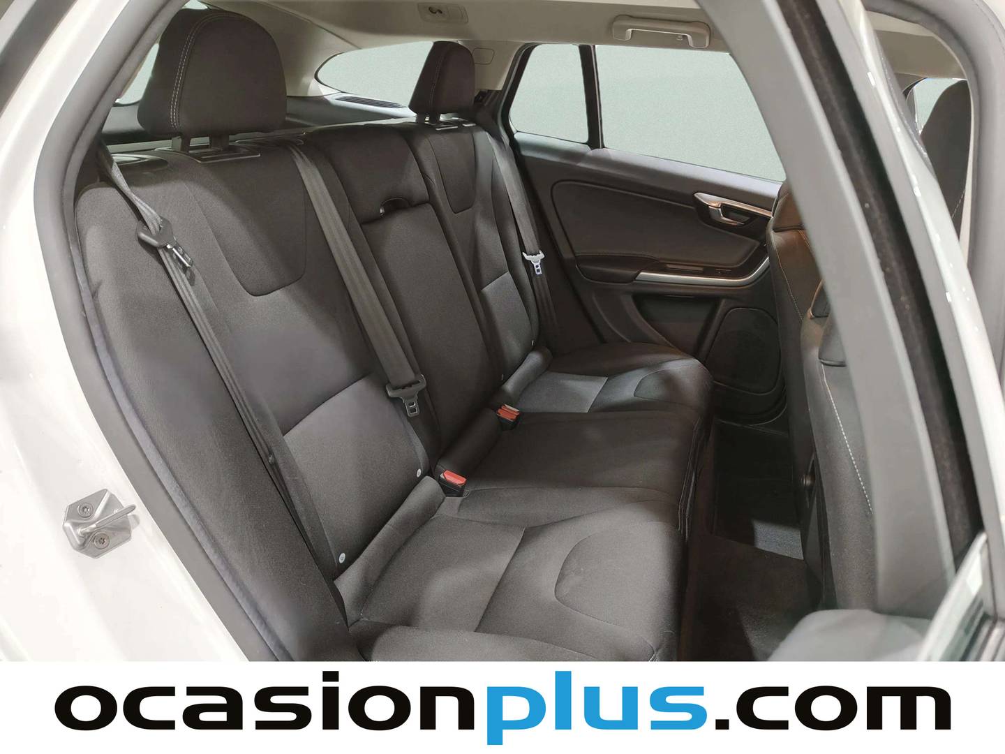 Foto Volvo V60 Cross Country Volvo V60 Cross Country D3 Kinetic  (150 CV)