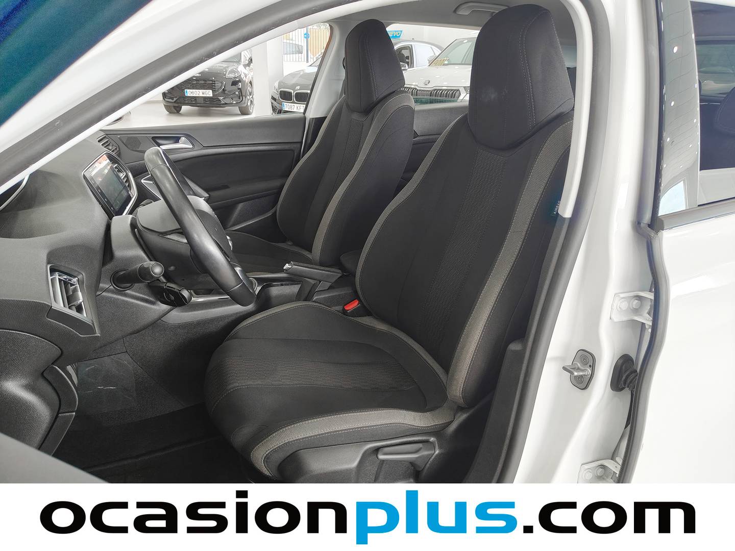 Foto asientos delanteros Peugeot 308 Peugeot 308 PureTech 130 S&S Style (130 CV)