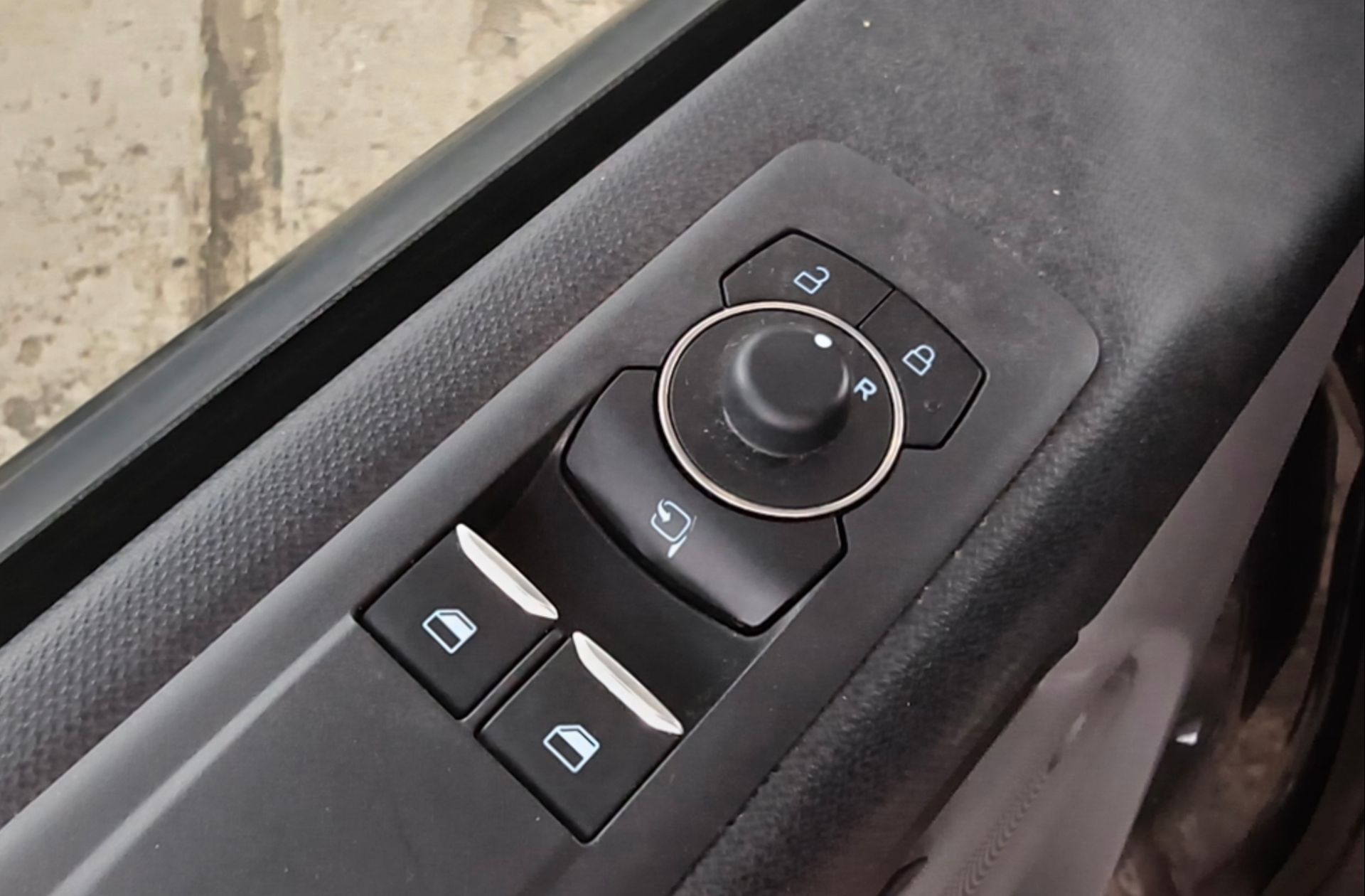 Ford Tourneo Custom 2.0 EcoBlue L1 Titanium X 8 plazas - foto 34