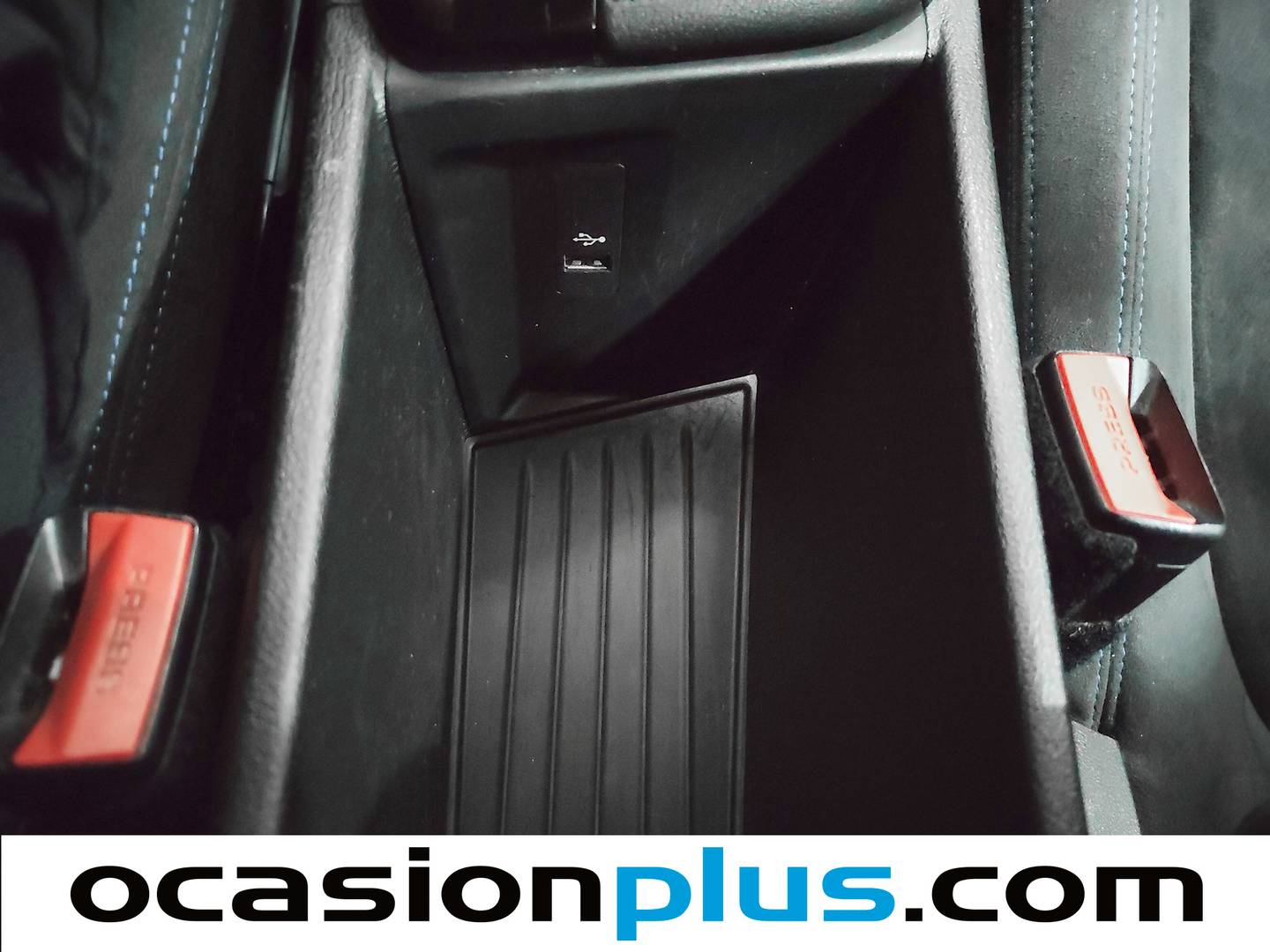 Foto BMW X2 BMW X2 sDrive18i (140 CV) Pack M