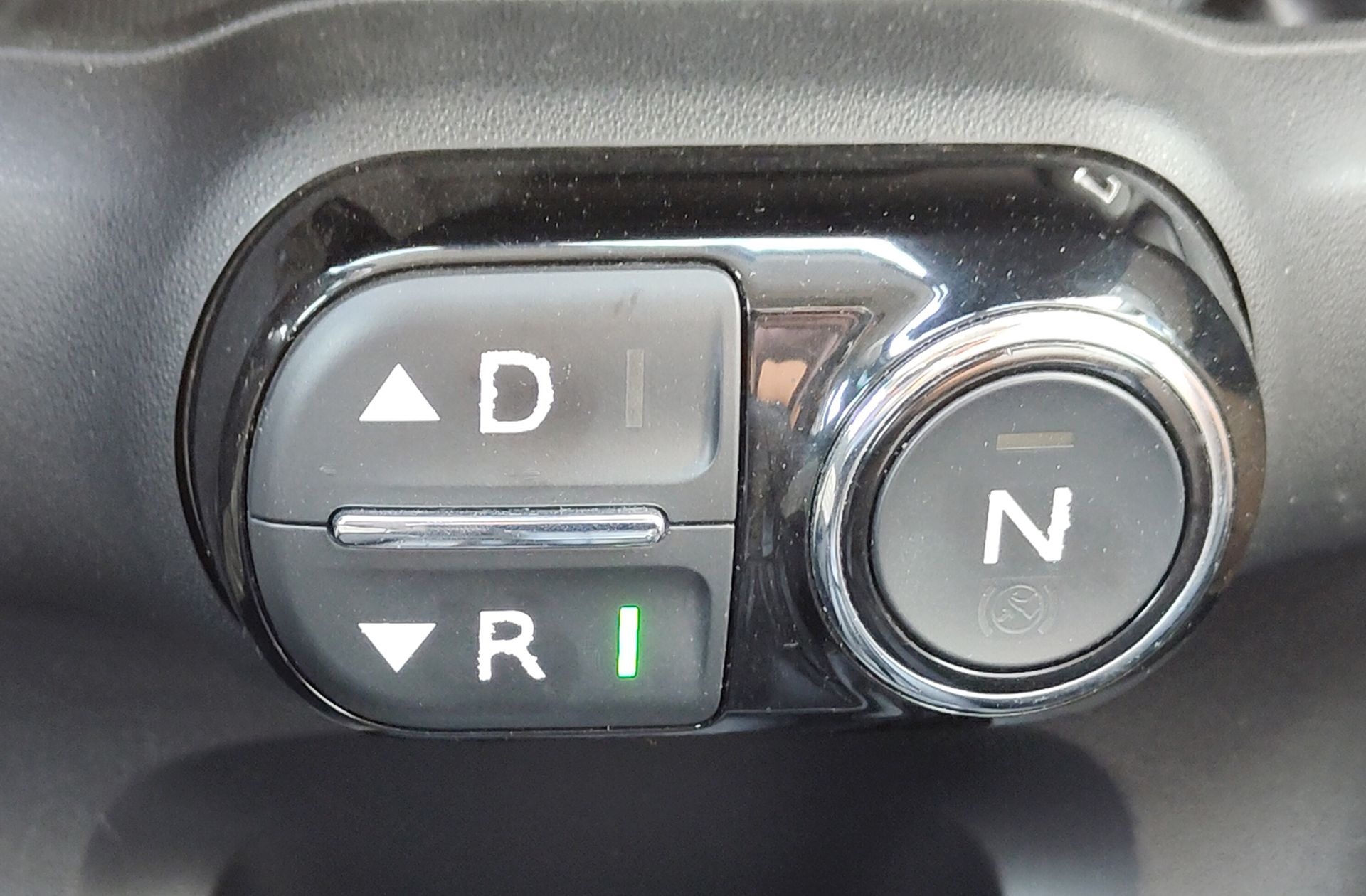 Citroën C4 Cactus e-HDI 92 Shine ETG6 - foto 5