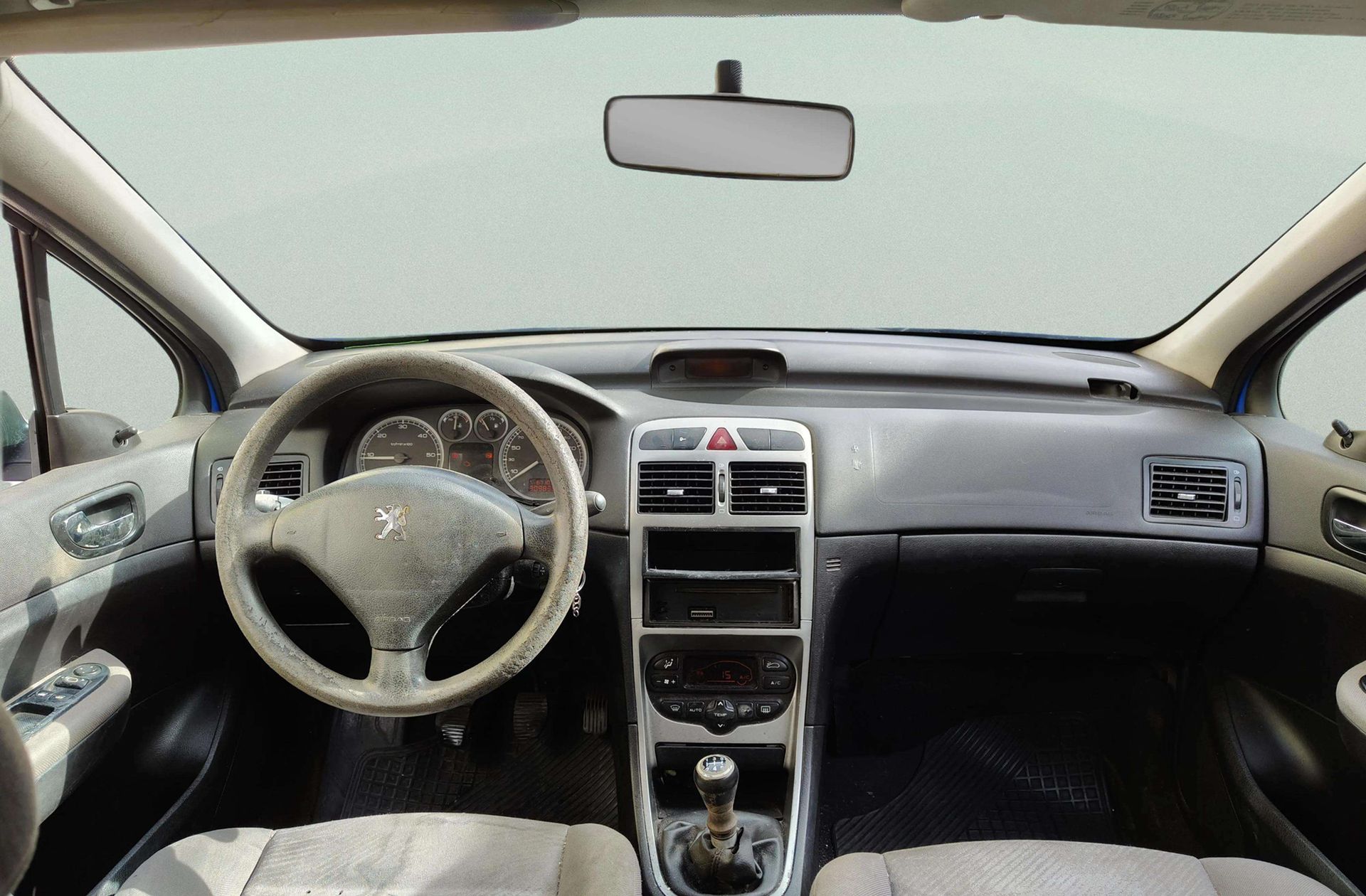 Peugeot 307 2.0 HDi XR Clim - foto 6