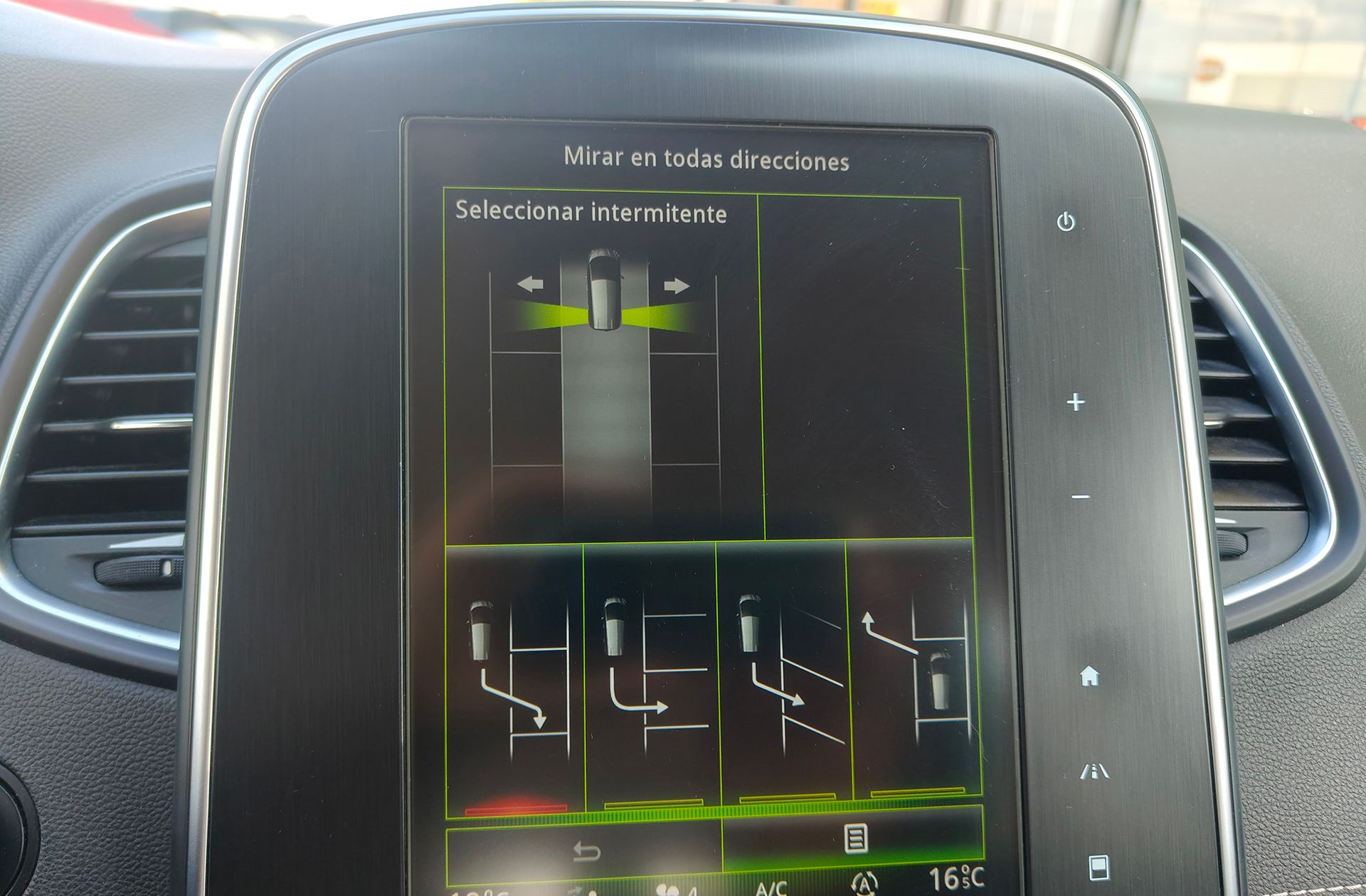 Renault Grand Scénic Zen TCe - foto 11