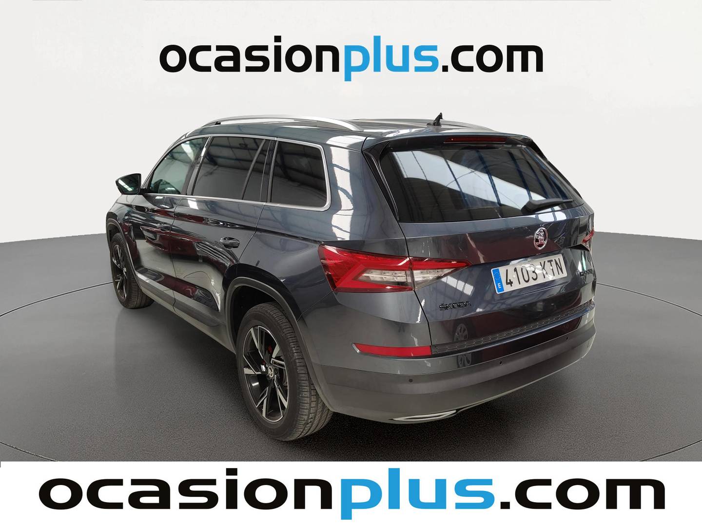 Foto trasera Skoda Kodiaq Skoda Kodiaq 1.5 TSI Ambition 4x2 DSG (150 CV) izquierda