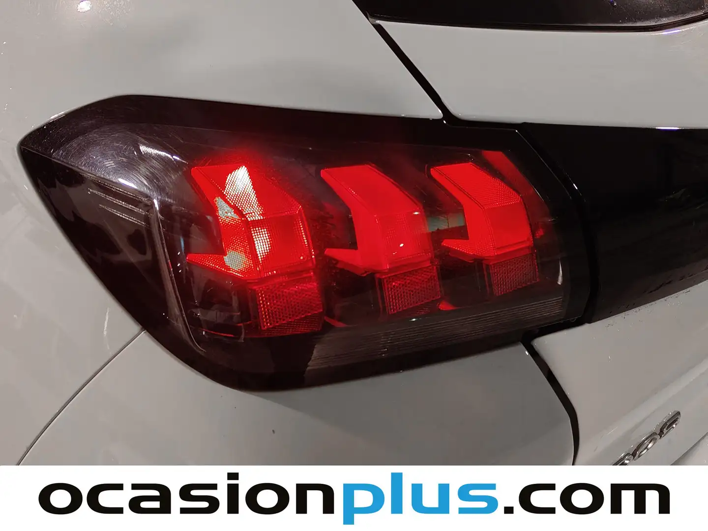 Foto Peugeot 208 Peugeot 208 BlueHDi 100 Active (100 CV)