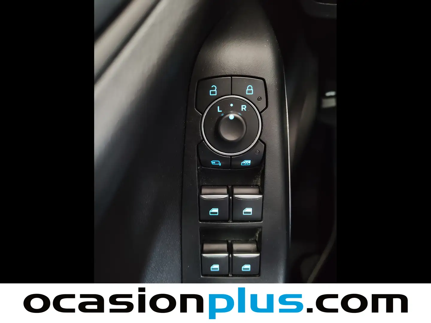 Foto Ford Puma Ford Puma 1.0 EcoBoost MHEV ST-Line X  (125 CV)