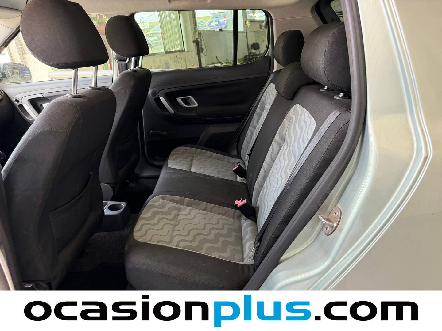 Foto asientos traseros Skoda Fabia Skoda Fabia 1.4 TDI Young (70 CV)