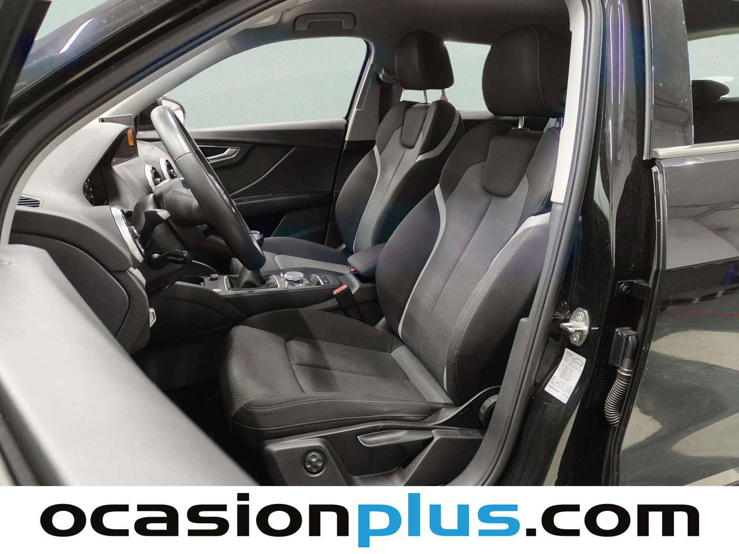 Foto Audi Q2 Audi Q2 S line 30 TFSI 81 kW (110 CV)