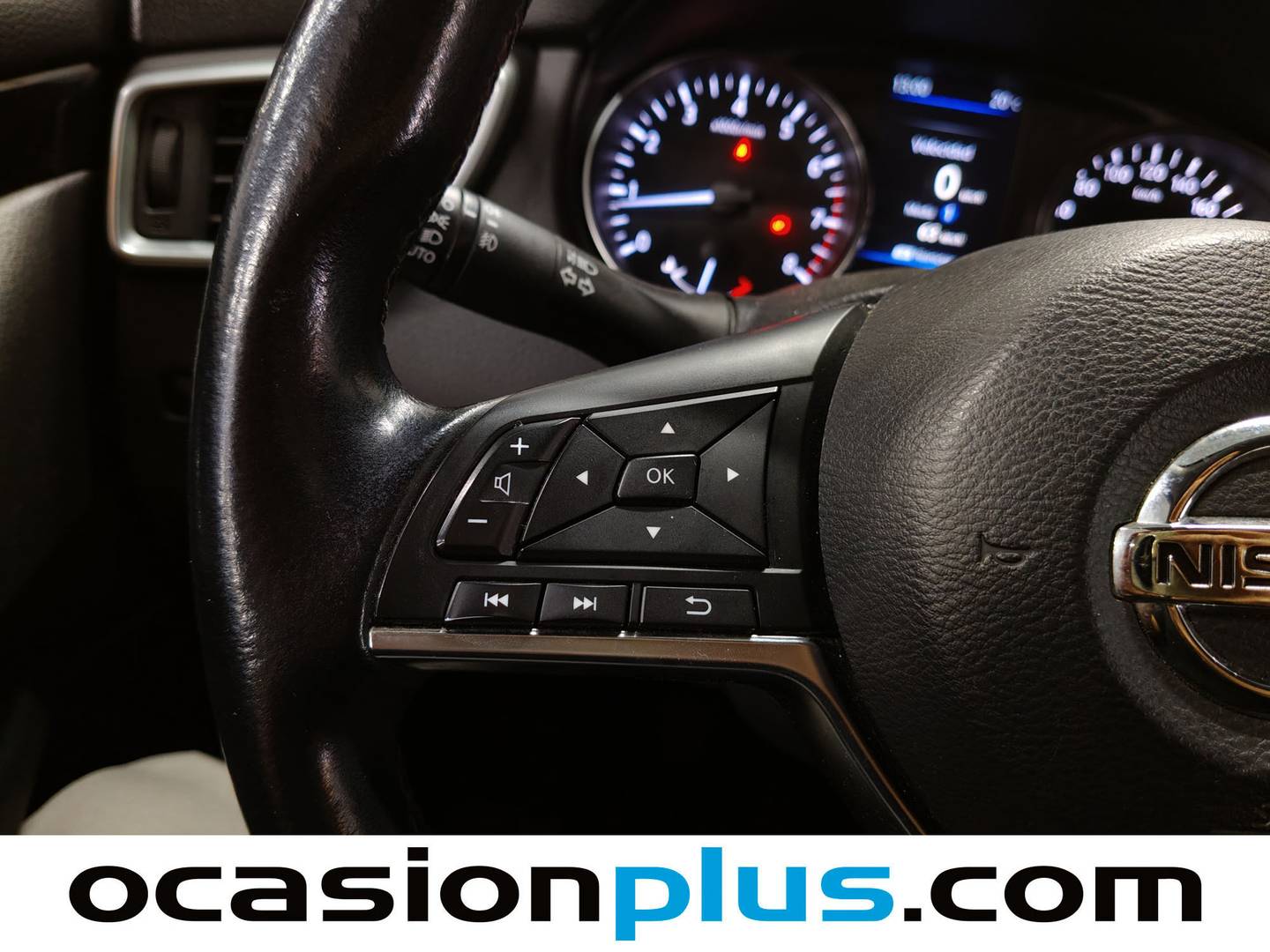 Nissan QASHQAI Nissan Qashqai DIG-T 140 Acenta 4x2 (140 CV) de segunda mano