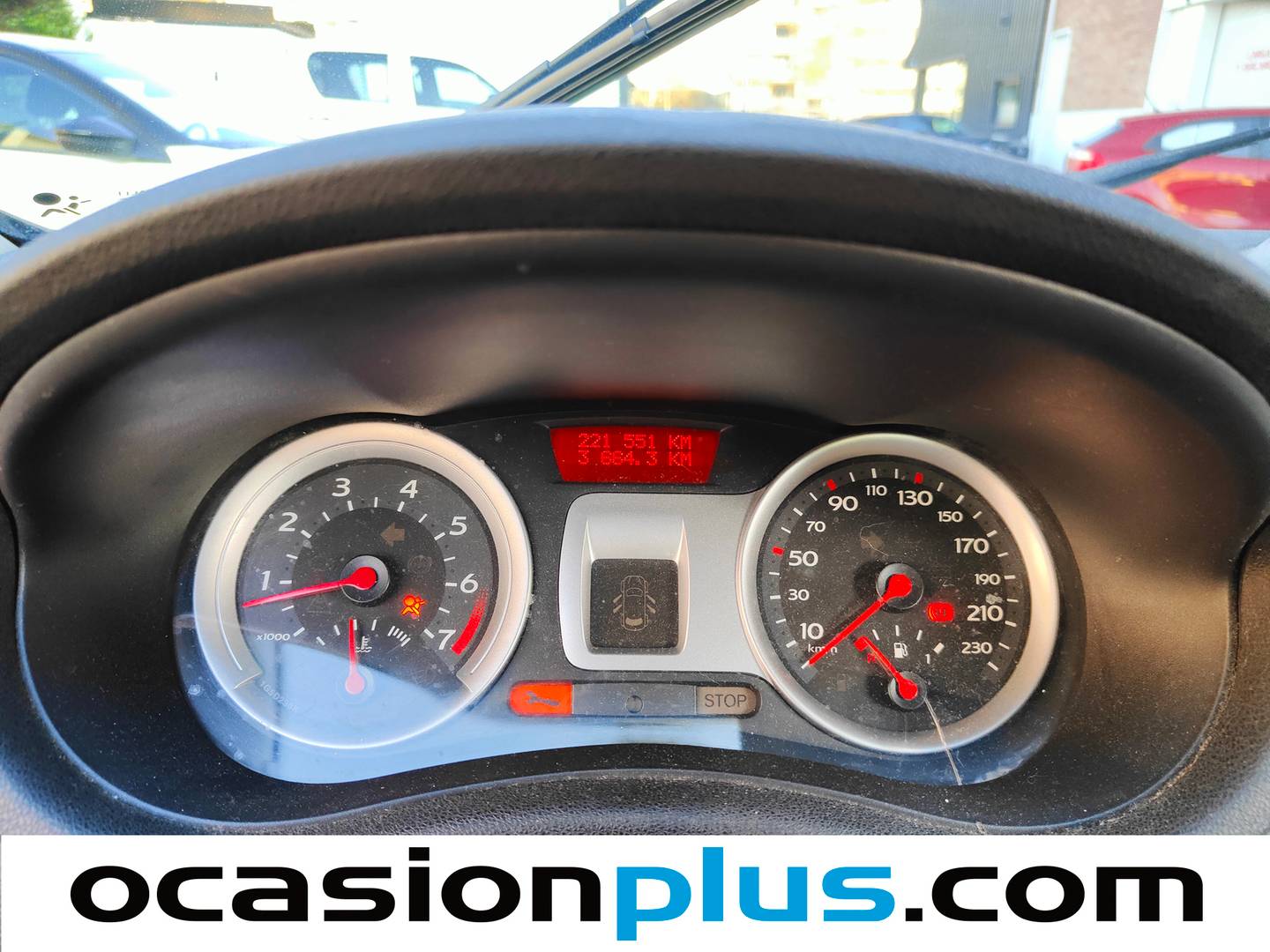 Renault Clio Renault Clio 1.4 16v Emotion (100 CV) manual