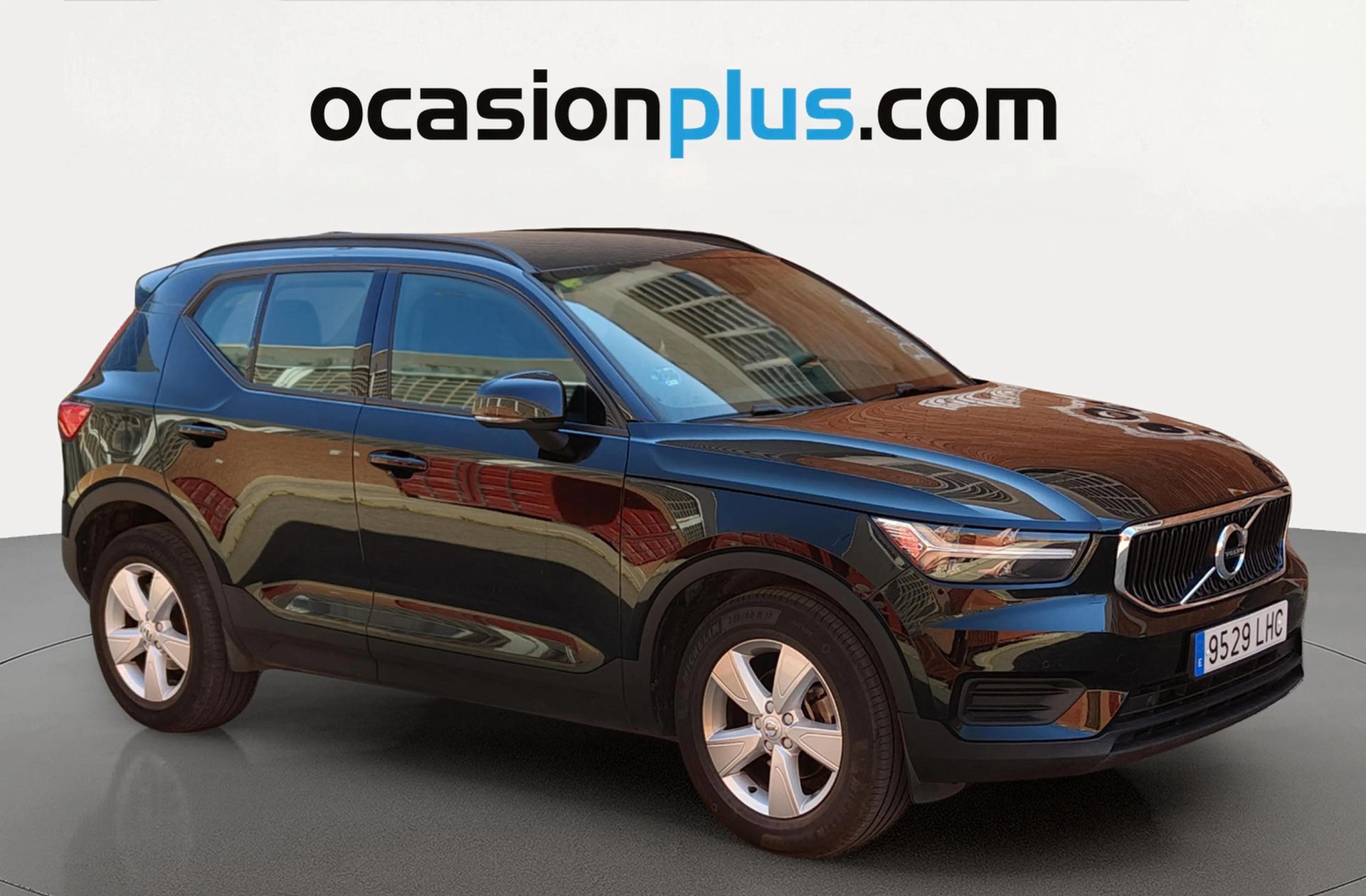 Volvo XC40 T3 Momentum Core - foto 2