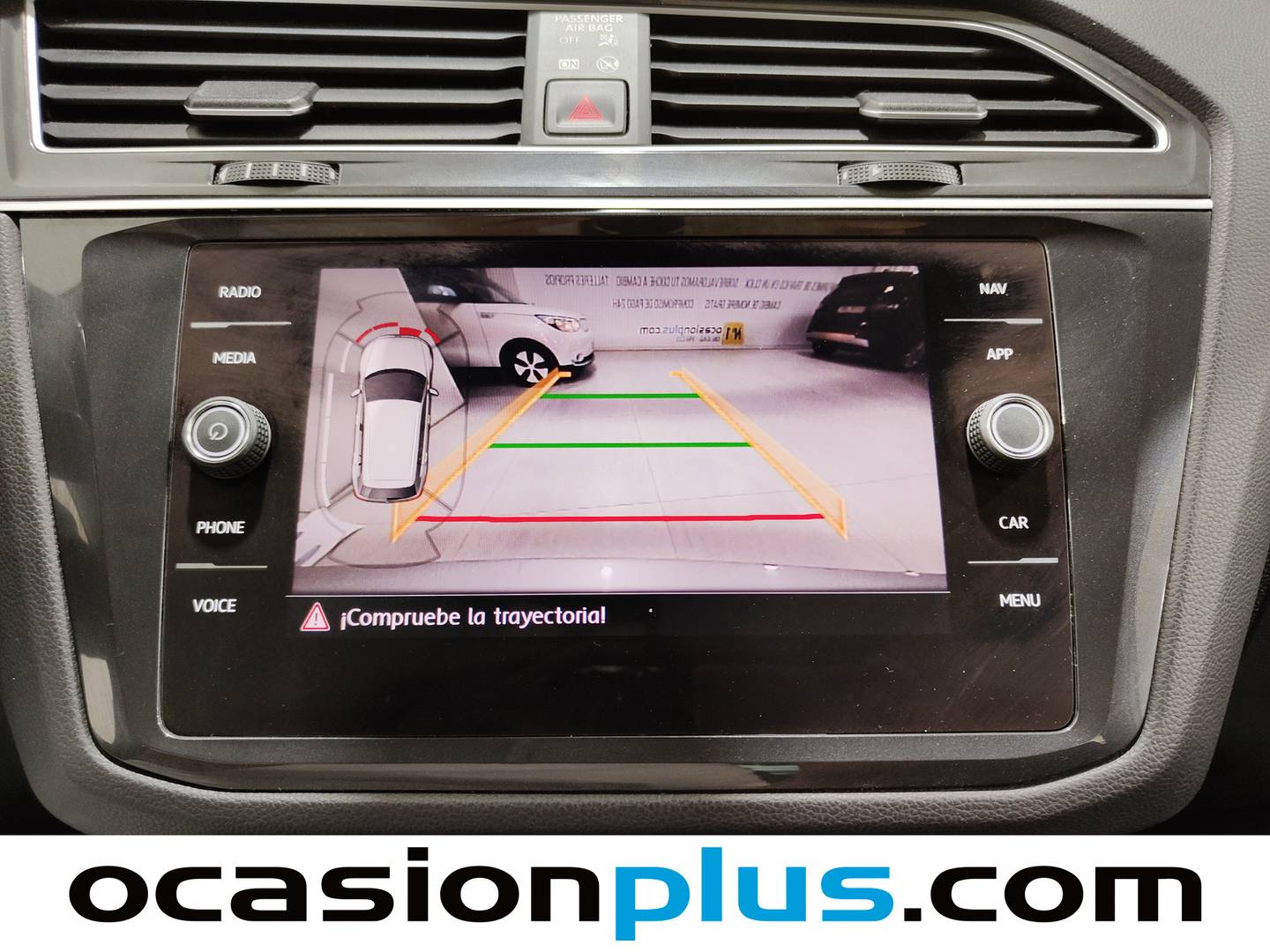 Foto Volkswagen Tiguan Volkswagen Tiguan Advance 2.0 TDI (150 CV) DSG Pack R-Line