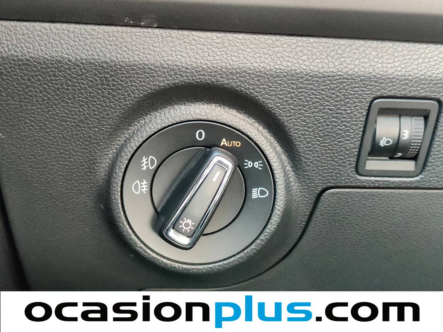 Equipamiento del Seat Ibiza Seat Ibiza 1.0 TSI S&S Style (115 CV)