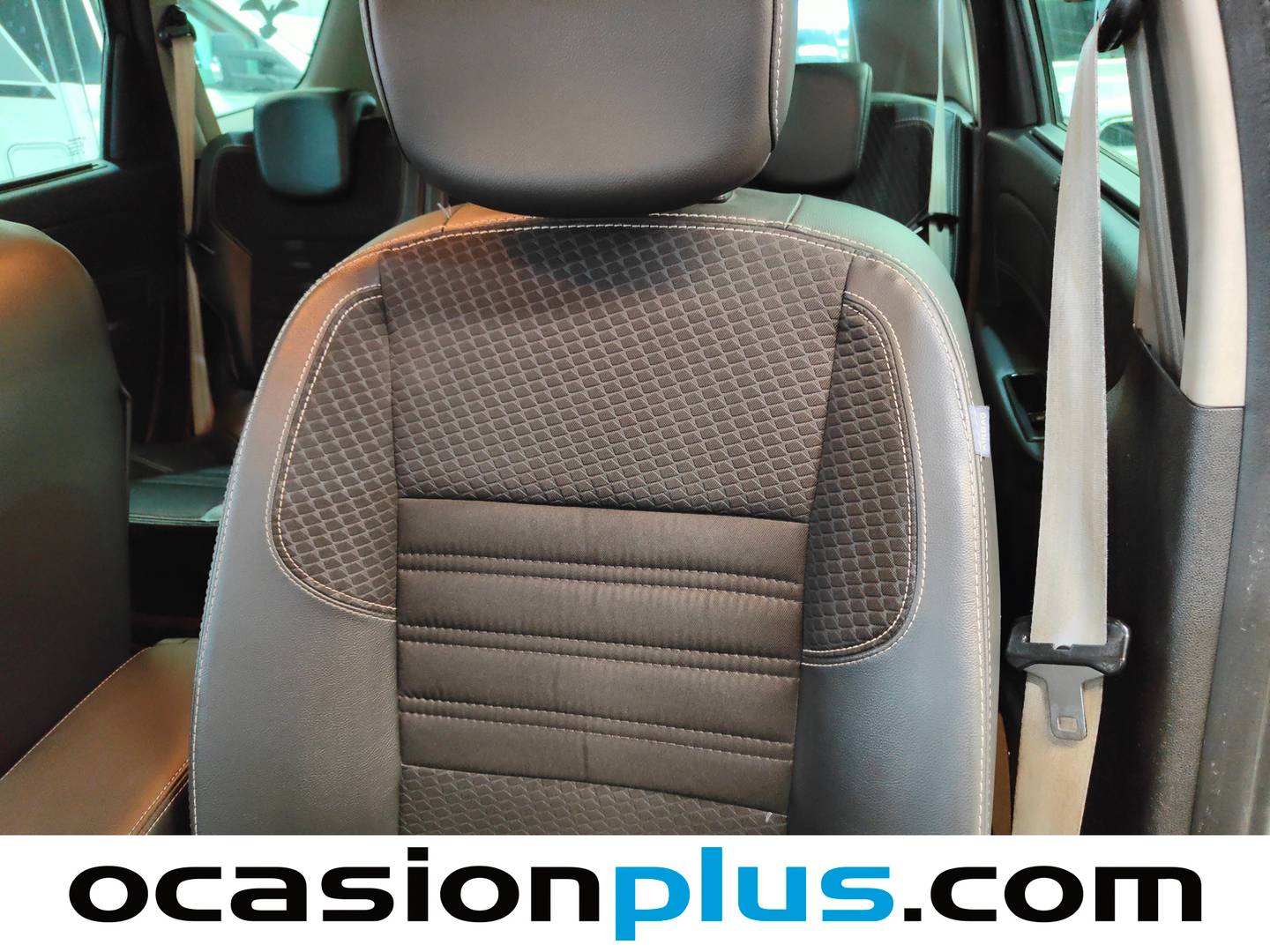Equipamiento del Renault Scénic Renault Scenic Energy Bose Edition dCi (130 CV)