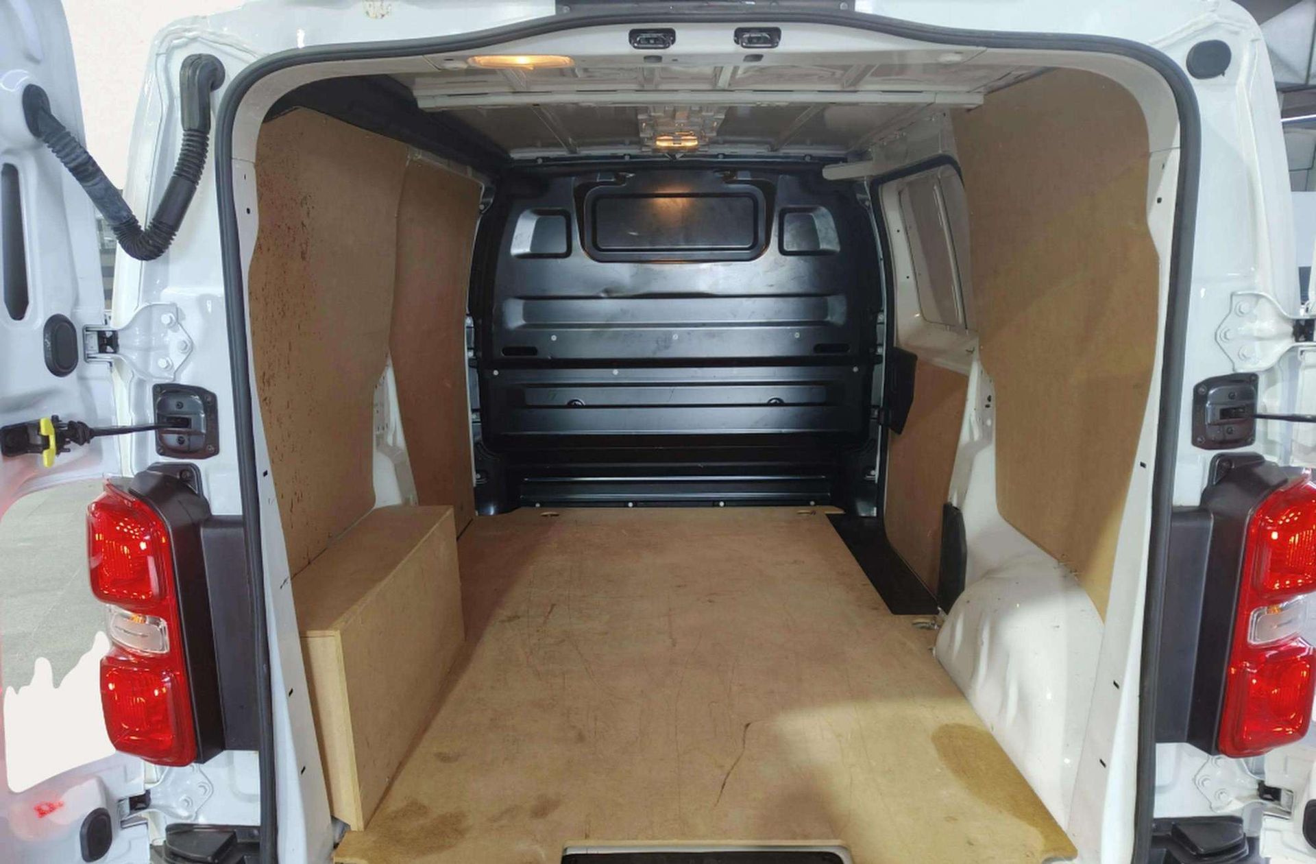 Fiat Scudo Furgon 1.5 BlueHDi L2 - foto 13