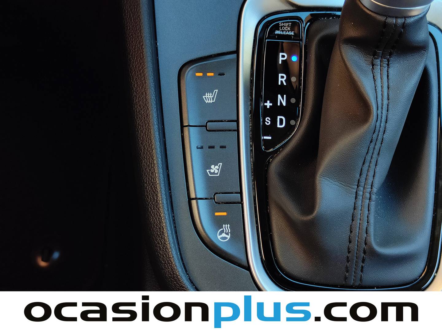 Extras y acabados del Hyundai Kona Hyundai Kona 1.6 GDI HEV Style Sky DCT (141 CV)