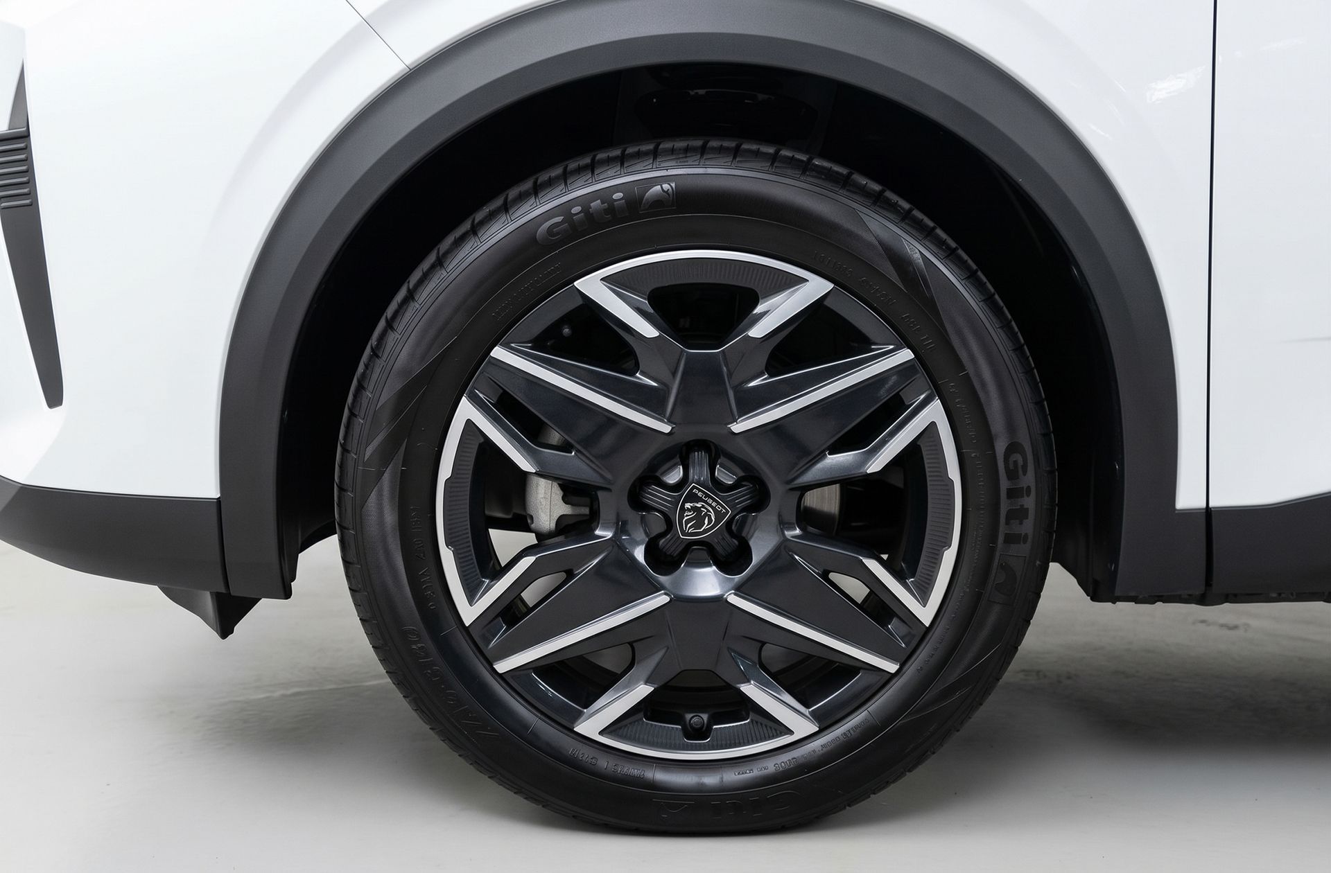 Peugeot 3008 145 Allure eDCS6 - foto 38