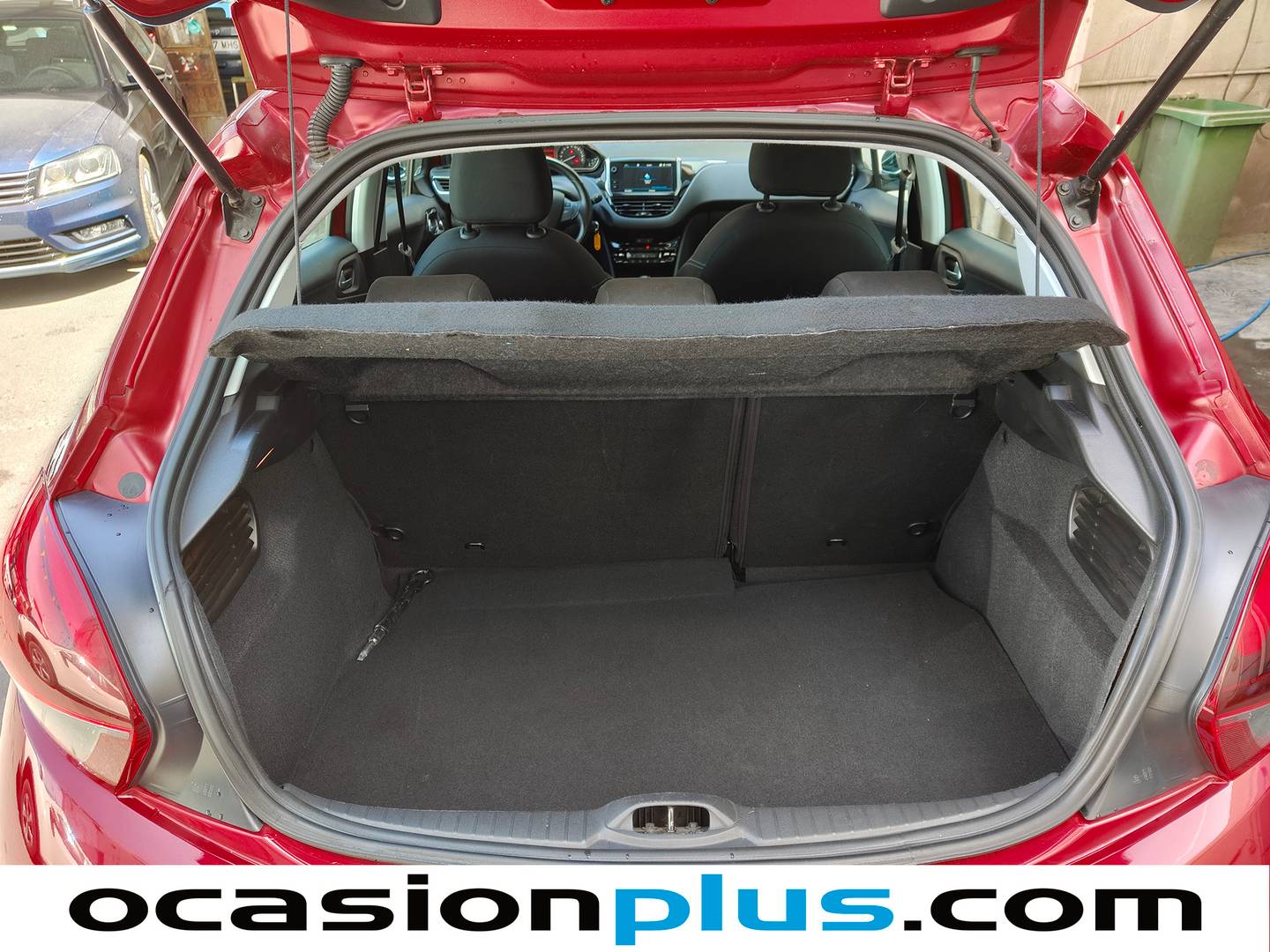 Foto asientos traseros Peugeot 208 Peugeot 208 BlueHDi 100 Allure (100 CV)