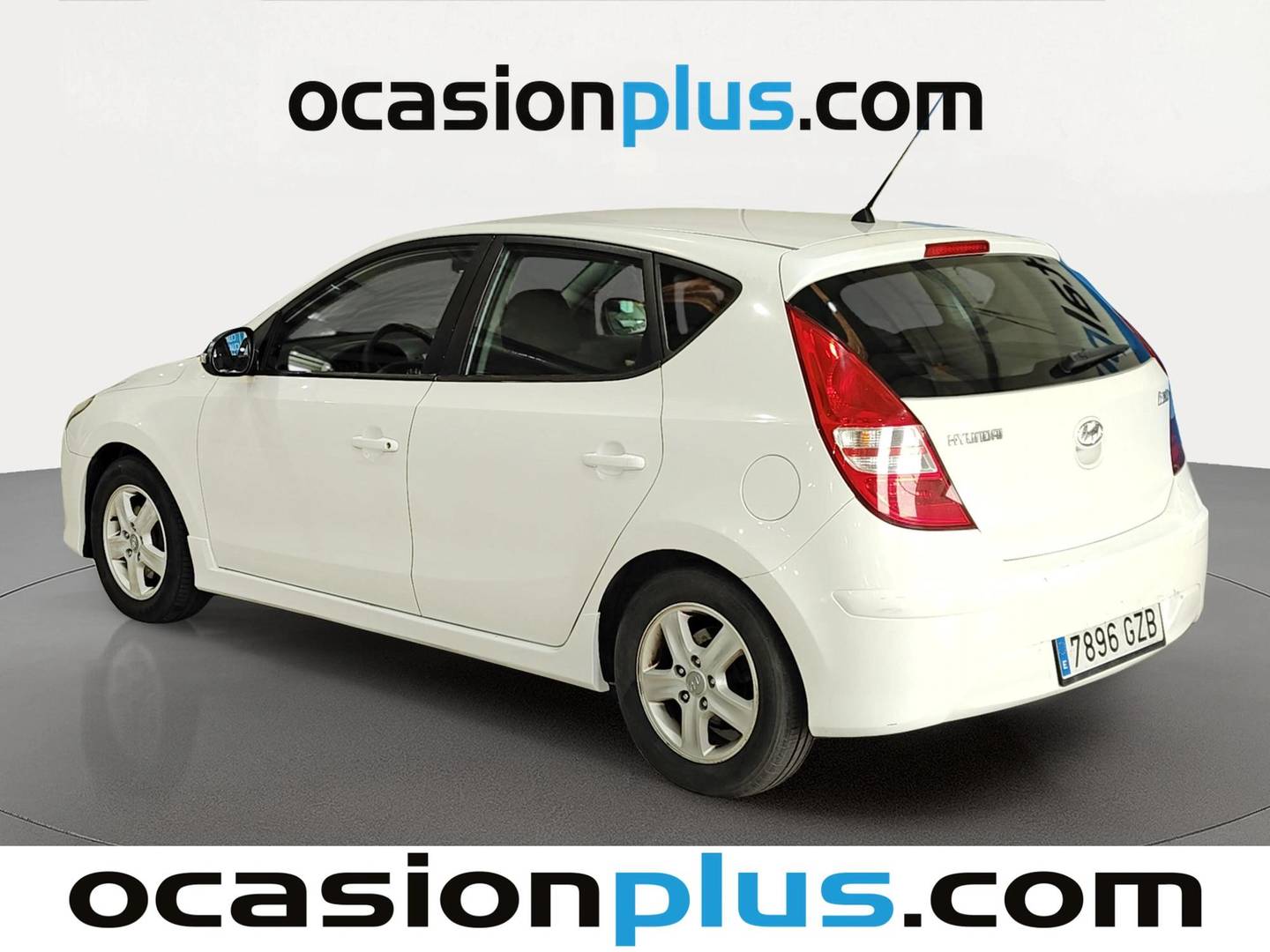 Foto trasera Hyundai i30 Hyundai i30 1.6 CRDI Comfort GL (90 CV) izquierda