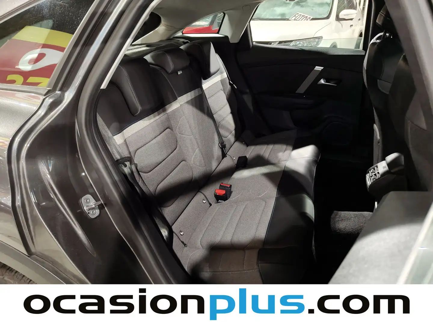 Foto Citroën C4 Citroen C4 BlueHDi 130 S&S Feel Pack EAT8 (130 CV)