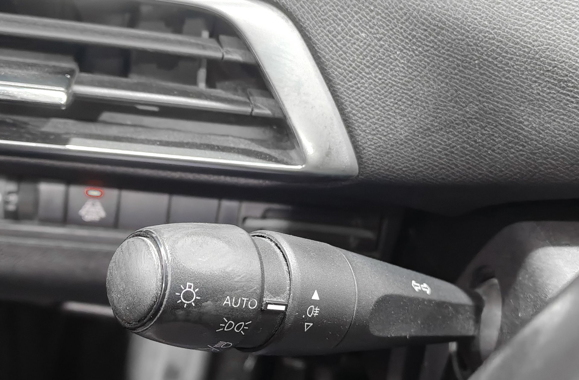 Peugeot 3008 PureTech 130 Active Pack - foto 23