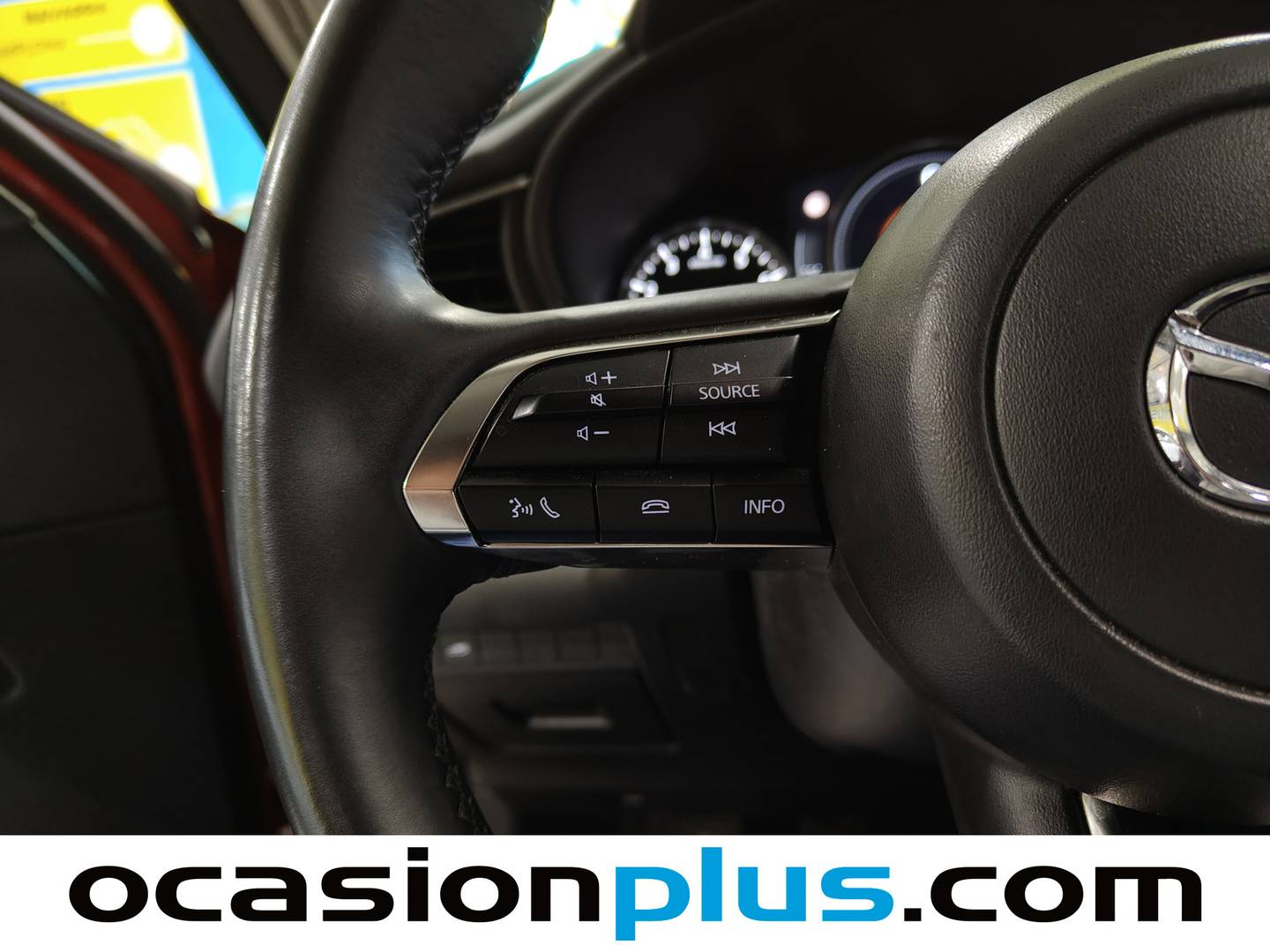 Foto Mazda CX-30 Mazda CX-30 e-SKYACTIV G MHEV Homura (140 CV)