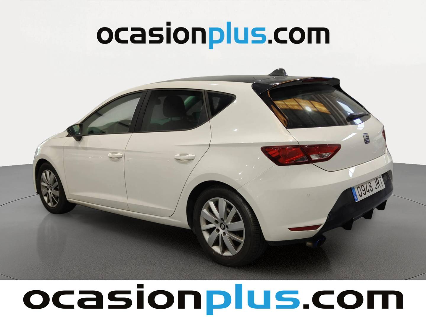 Foto trasera Seat León Seat León 1.6 TDI S&S Ecomotive Reference (110 CV) izquierda