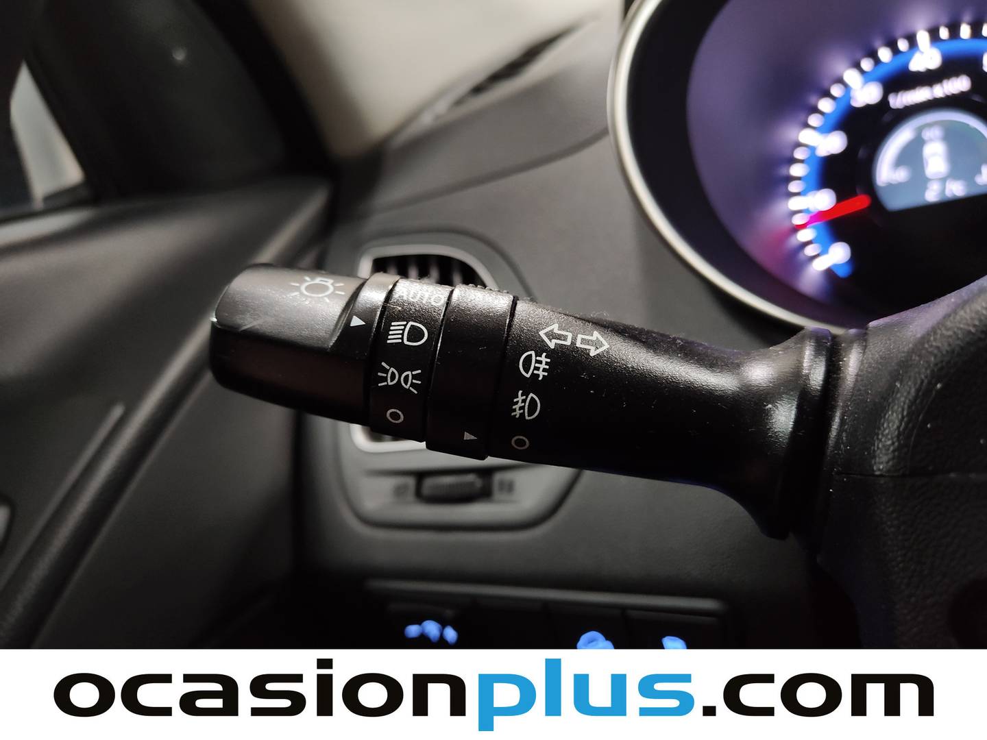 Extras y acabados del Hyundai ix35 Hyundai ix35 1.6GDi GL Classic 4x2  (135 CV)