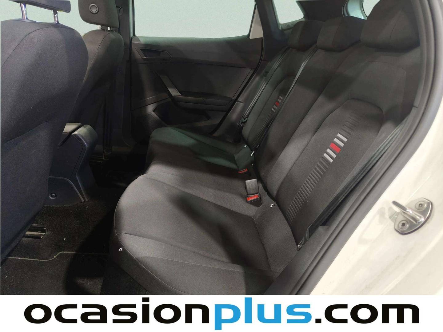 Foto asientos traseros Seat Ibiza Seat Ibiza 1.0 TSI FR (110 CV)