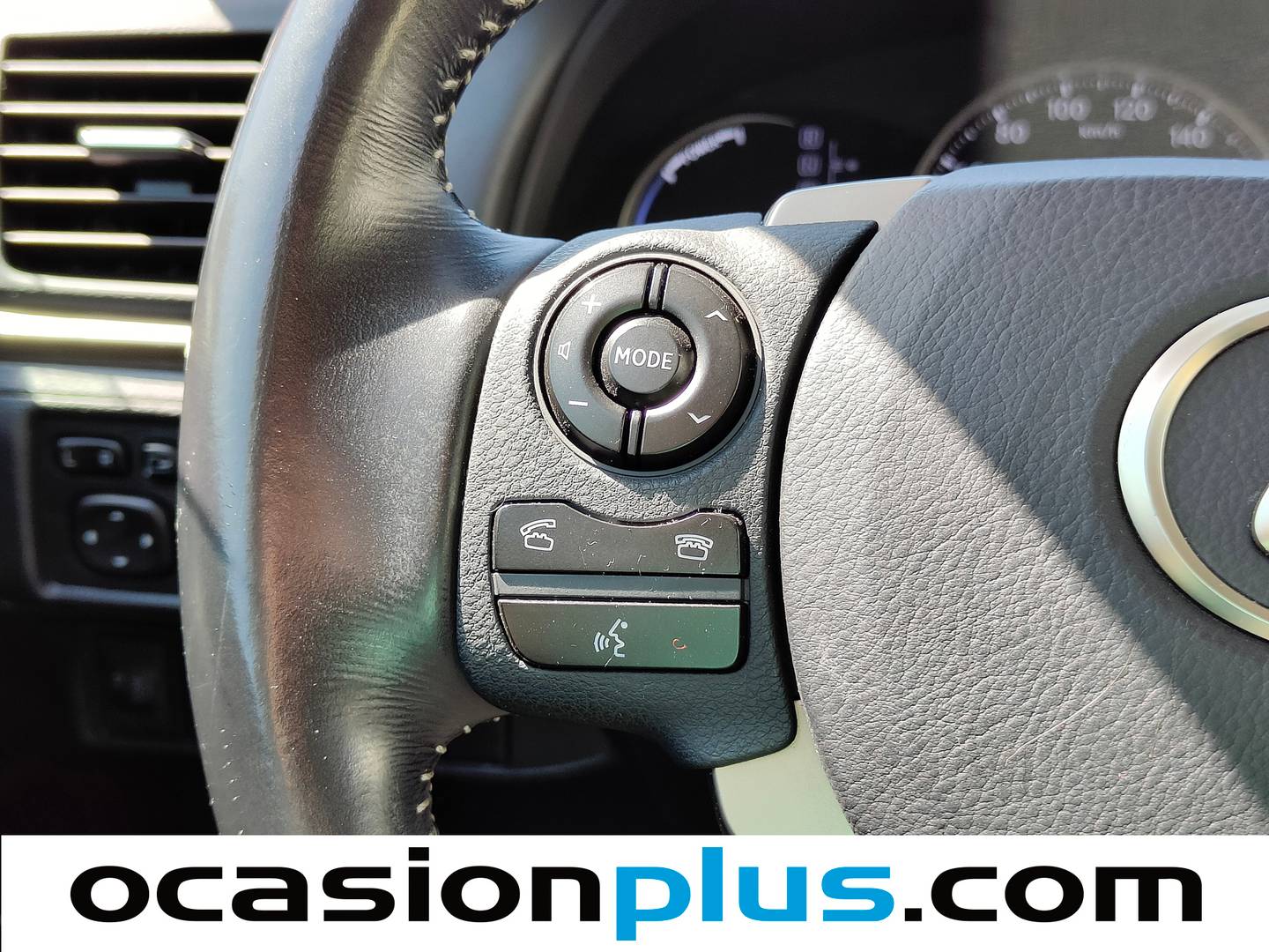 Extras del Lexus CT Lexus CT 200h Executive (136 CV)