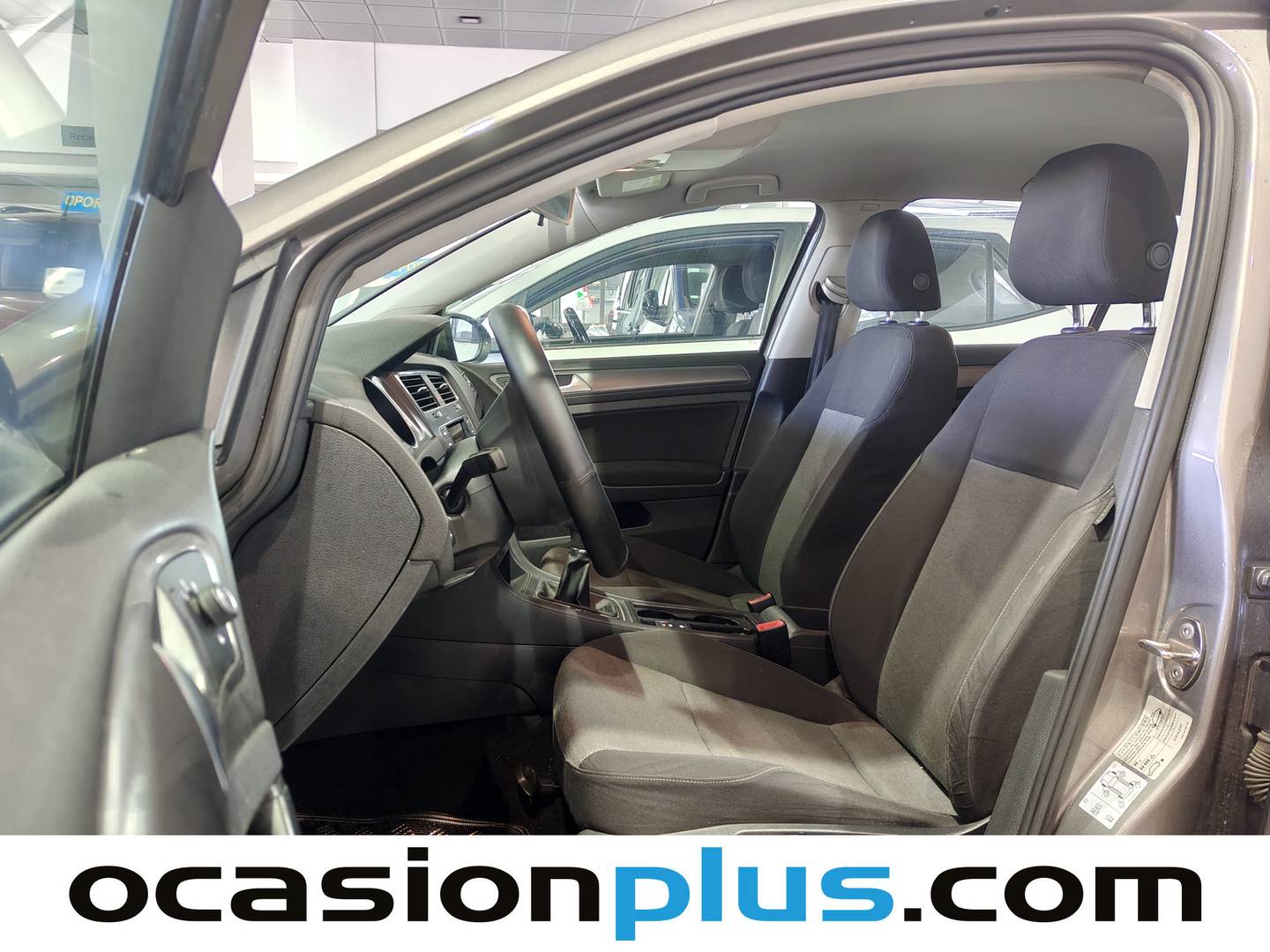 Foto Volkswagen Golf Volkswagen Golf Edition 1.2 TSI BMT (105 CV)