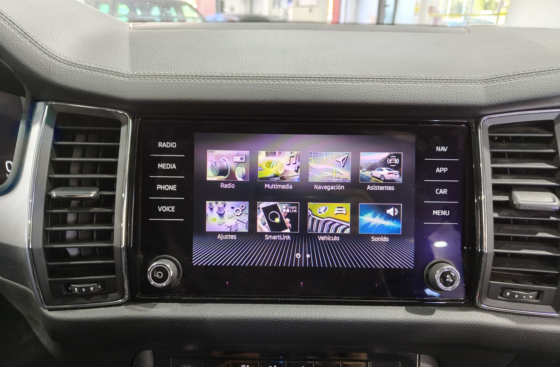 Škoda Kodiaq 1.5 TSI Ambition 4x2 DSG 7 plazas - foto 32