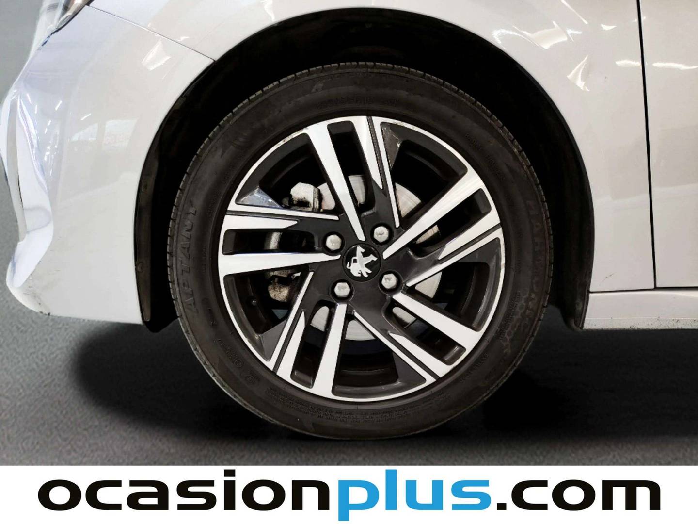 Peugeot 208 Peugeot 208 PureTech 100 Allure Pack EAT8 (100 CV) de ocasión