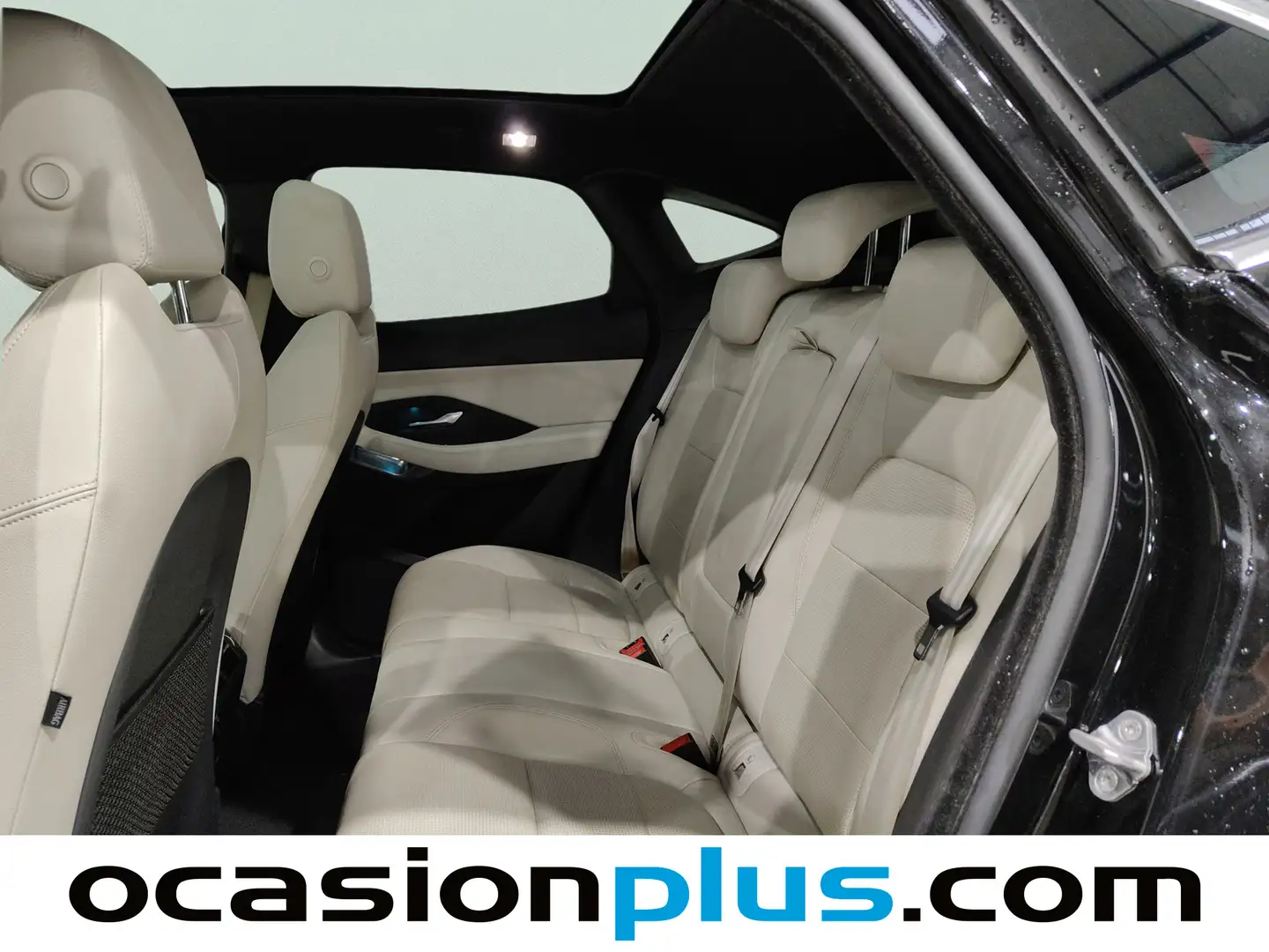 Foto Jaguar E-Pace Jaguar E-PACE 2.0D R-Dynamic S 4WD Auto (240 CV)