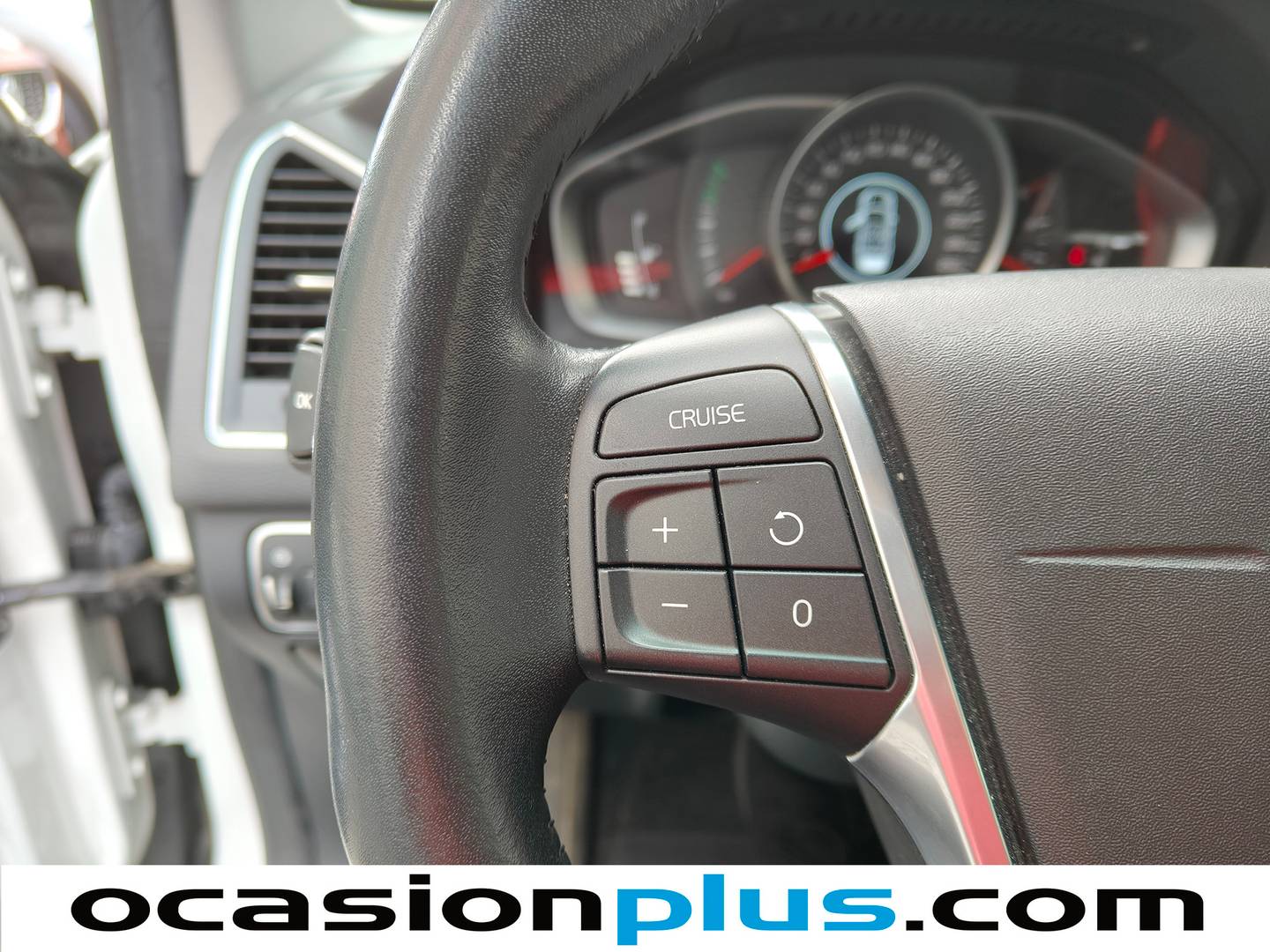 Foto Volvo XC60 Volvo XC60 D4 Momentum Auto (190 CV)